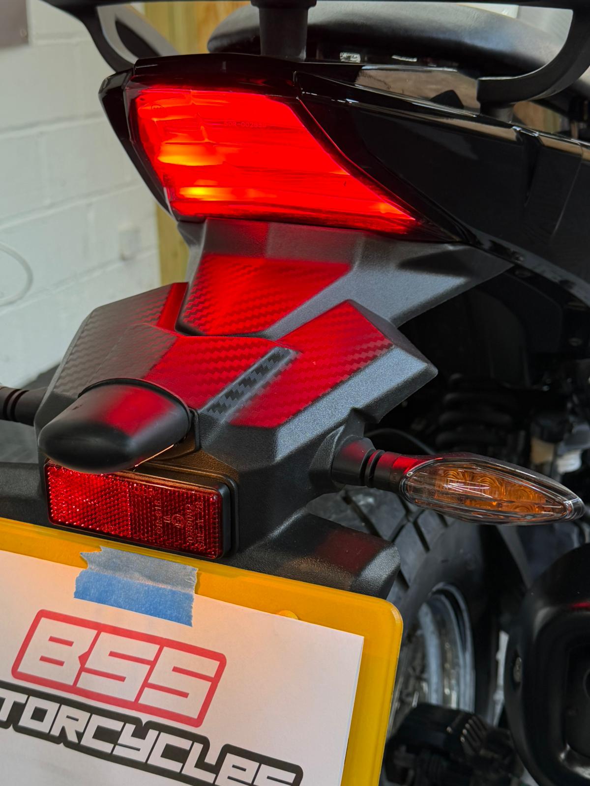 SYM NHT 125 - Image 13