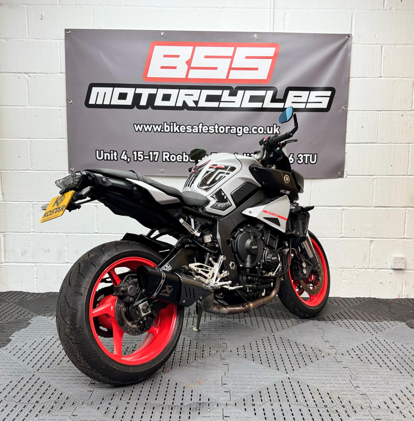 YAMAHA MT-10 - Image 7