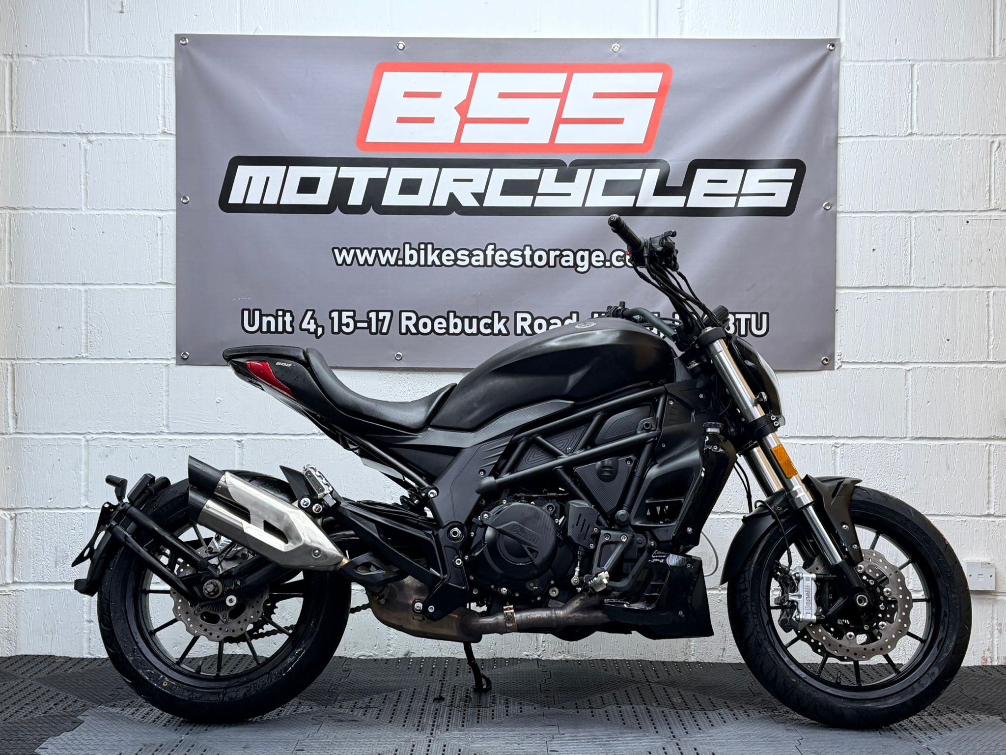 BENELLI 502C Cruiser