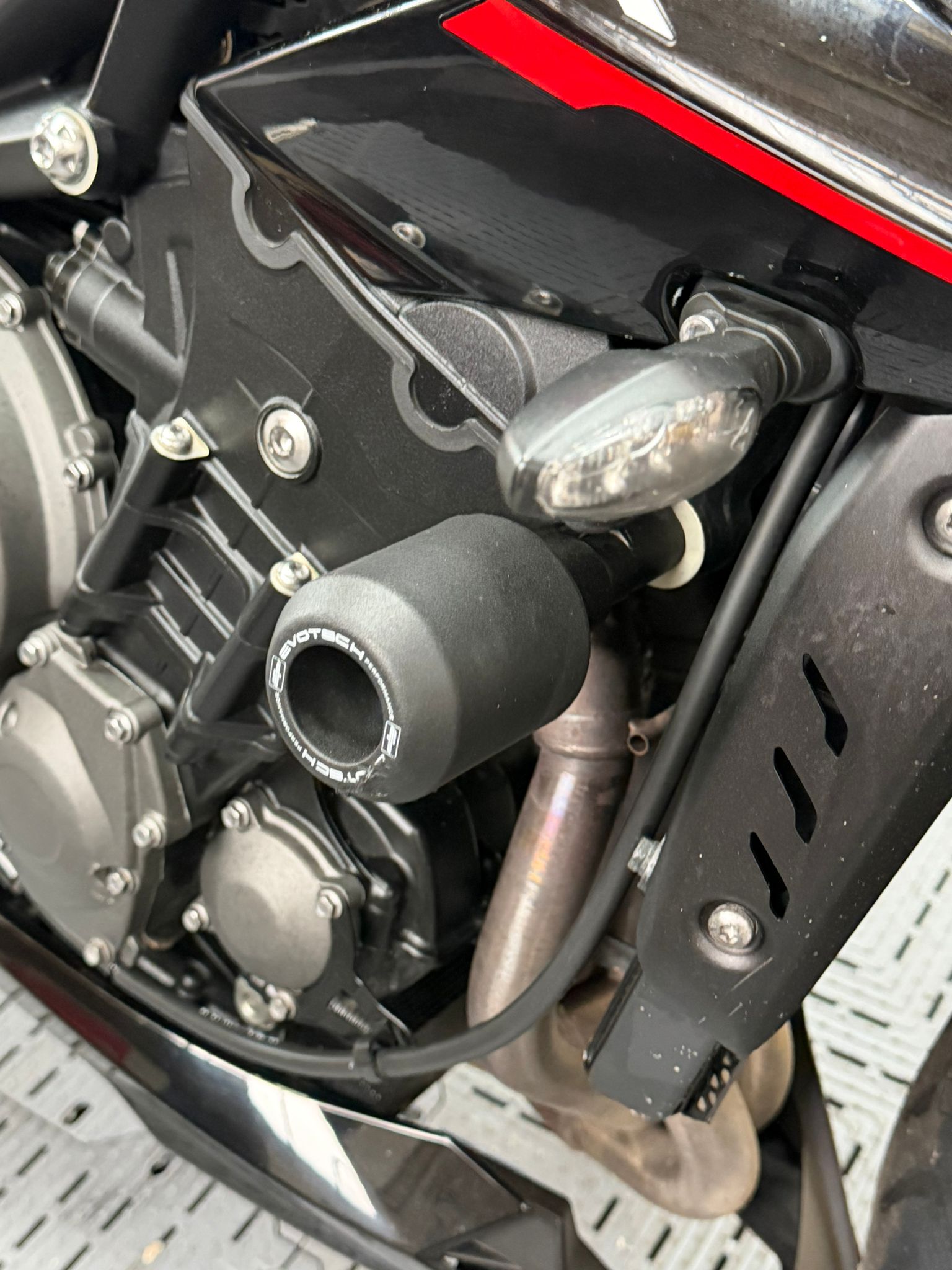 TRIUMPH STREET TRIPLE 765 R - Image 7