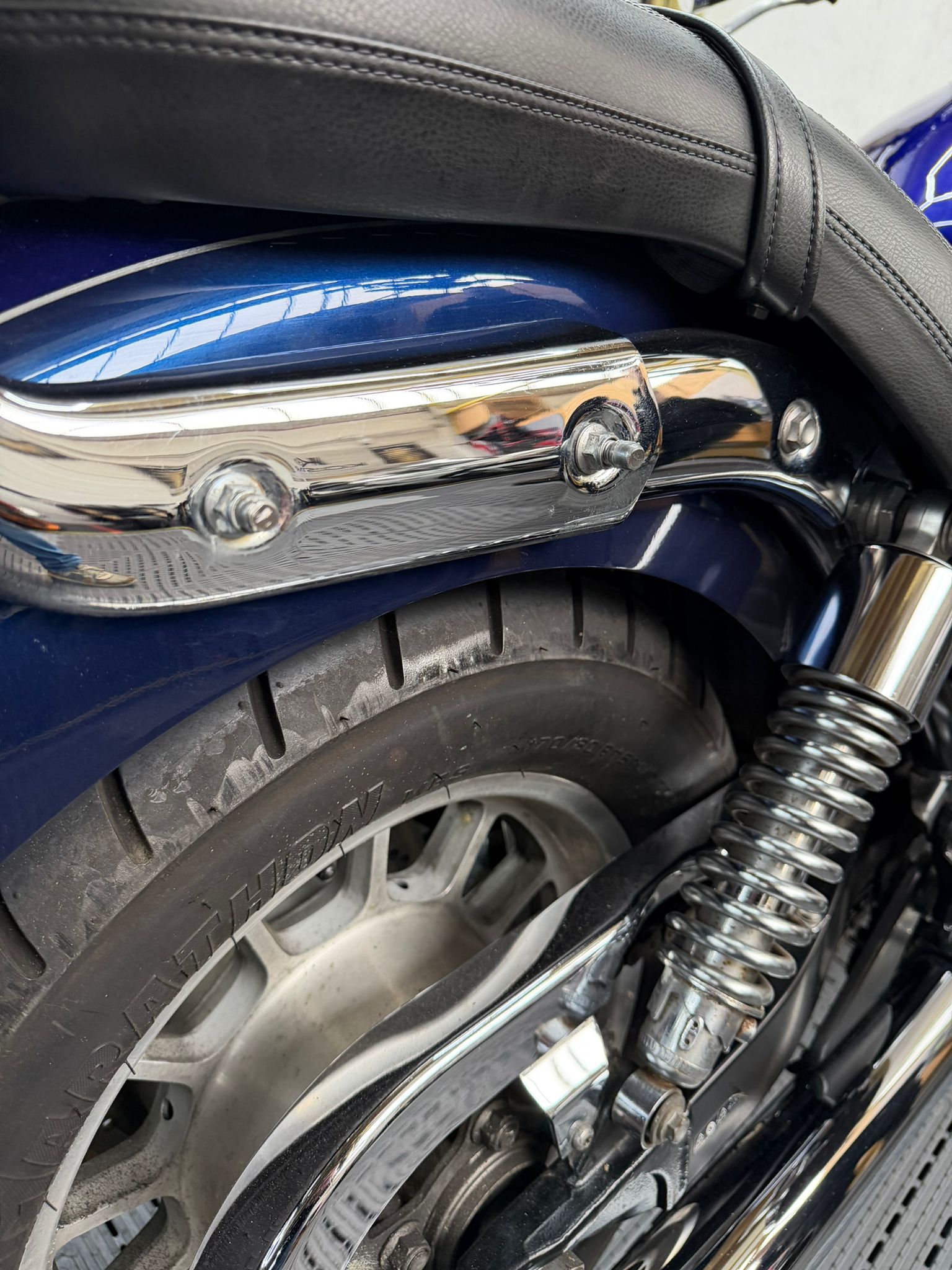 TRIUMPH BONNEVILLE AMERICA 865 - Image 4