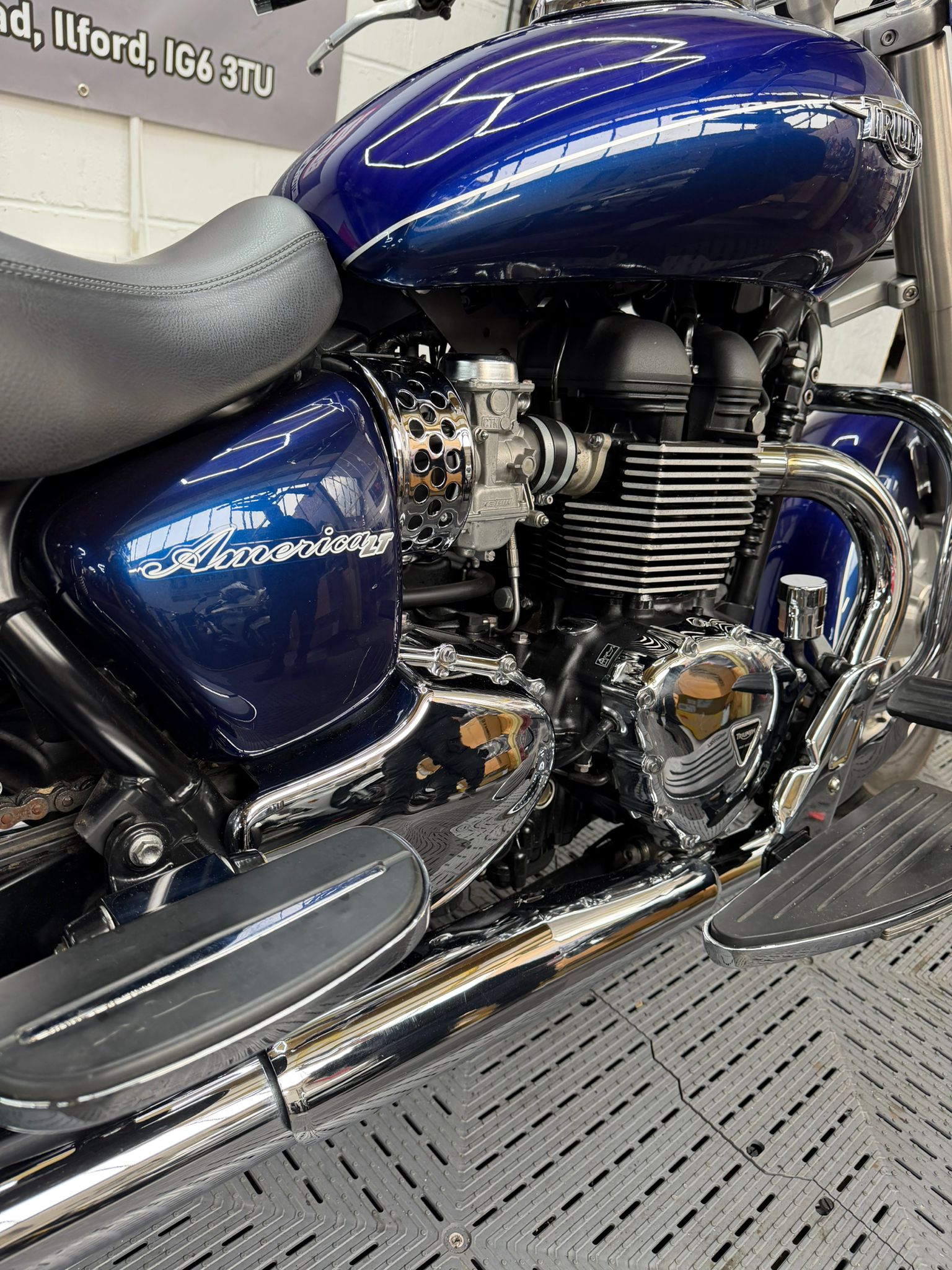 TRIUMPH BONNEVILLE AMERICA 865 - Image 5