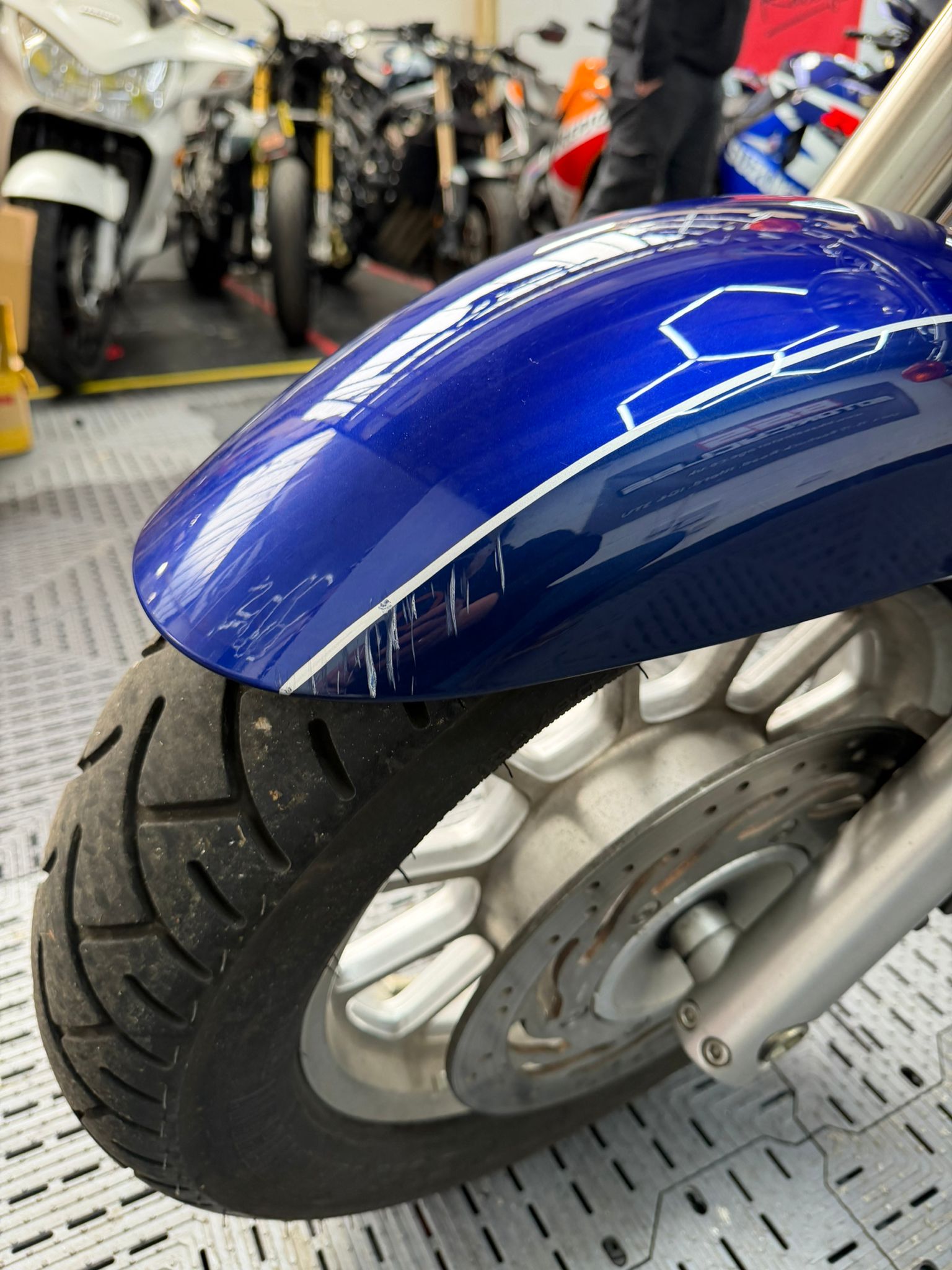 TRIUMPH BONNEVILLE AMERICA 865 - Image 9