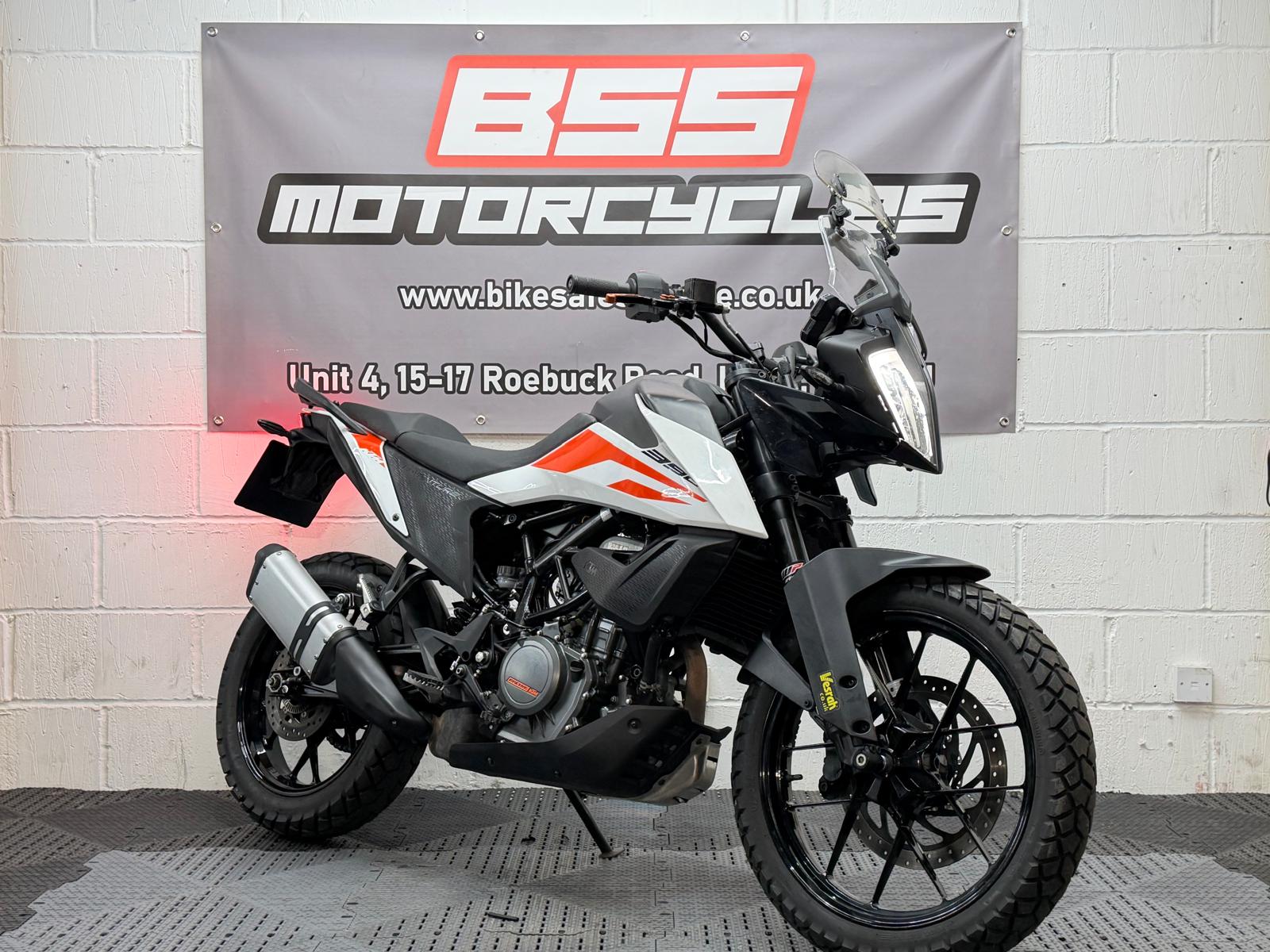 KTM ADVENTURE 390 X-RING - Image 2