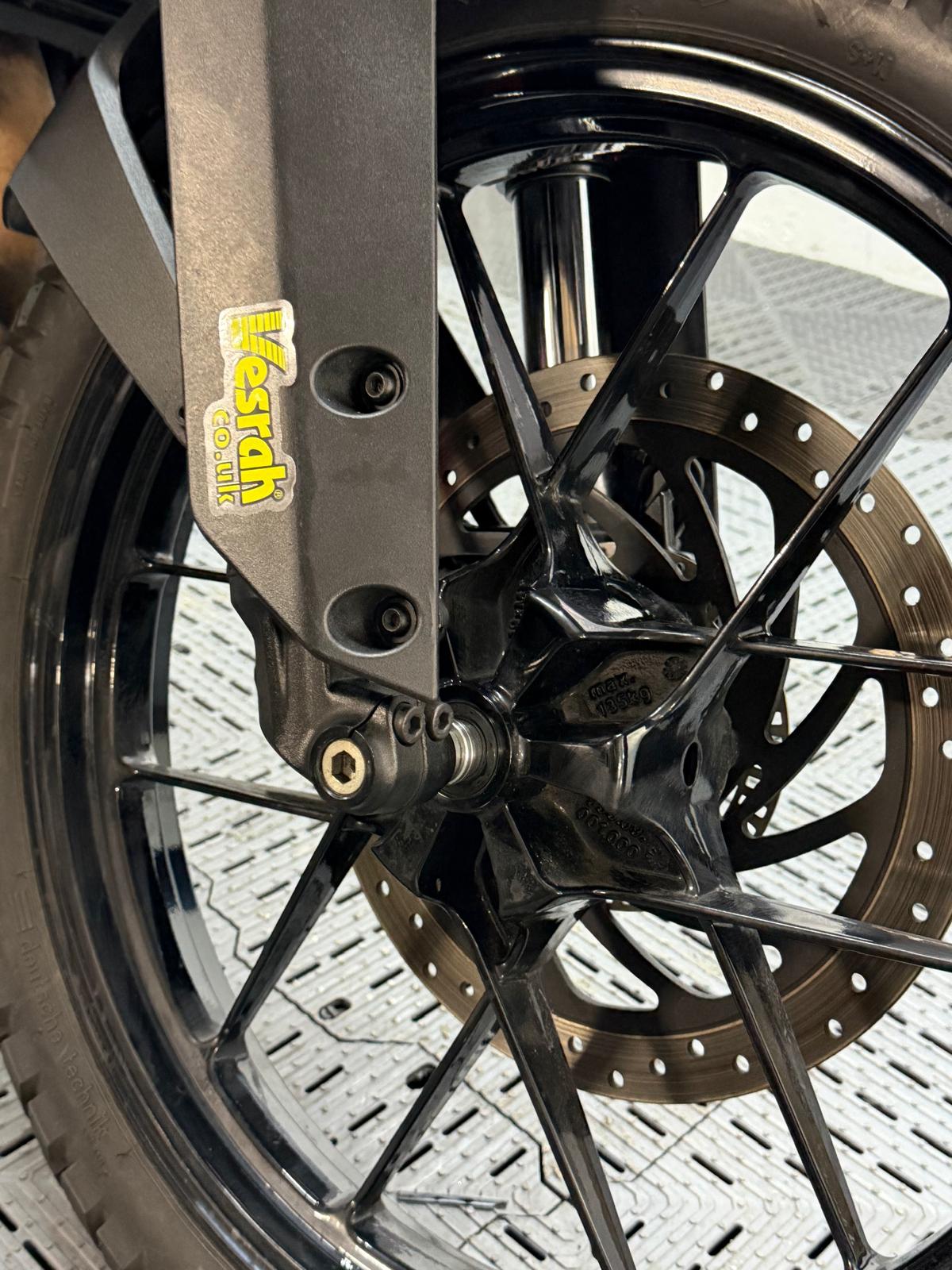 KTM ADVENTURE 390 X-RING - Image 17