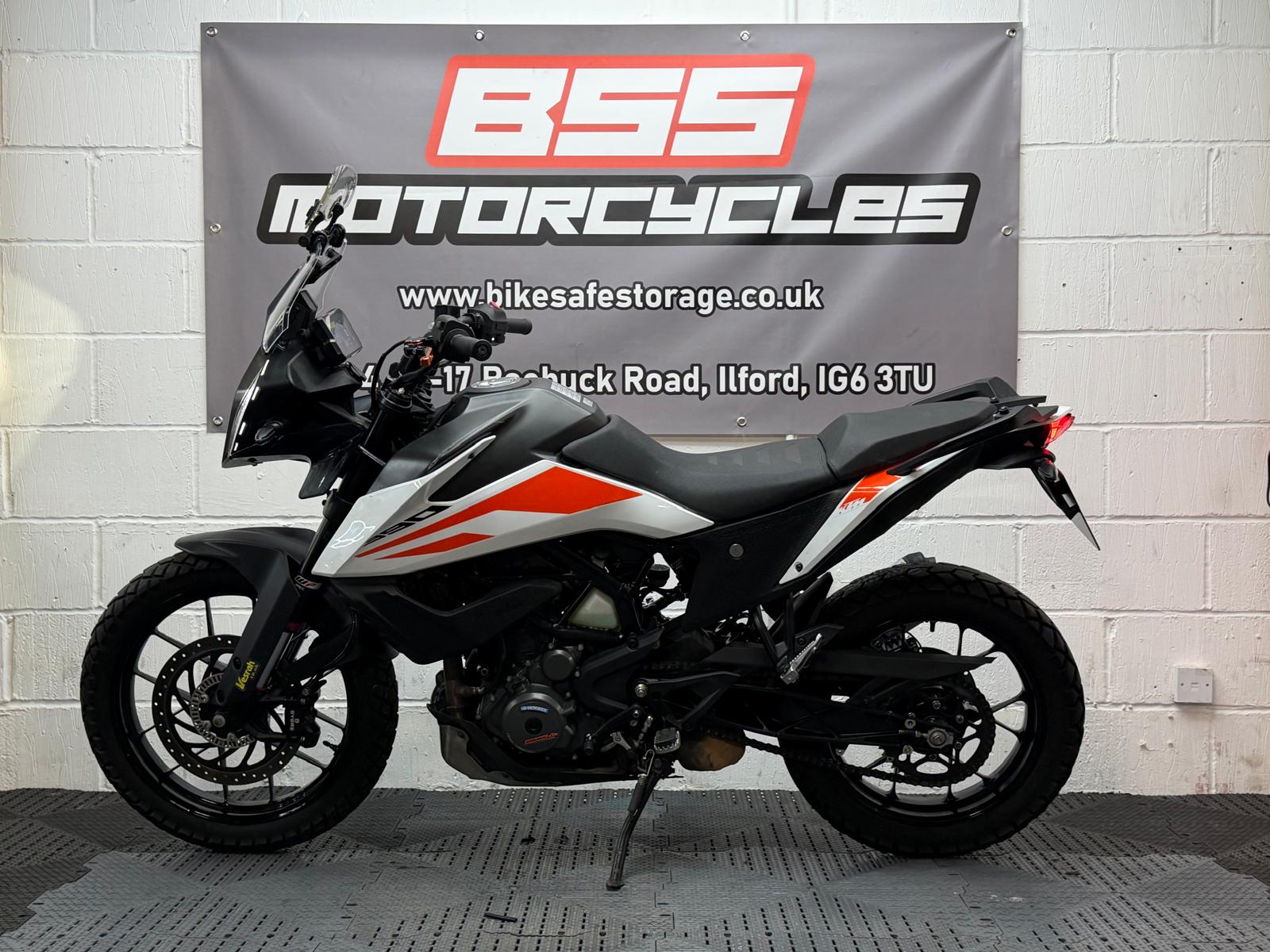 KTM ADVENTURE 390 X-RING - Image 5