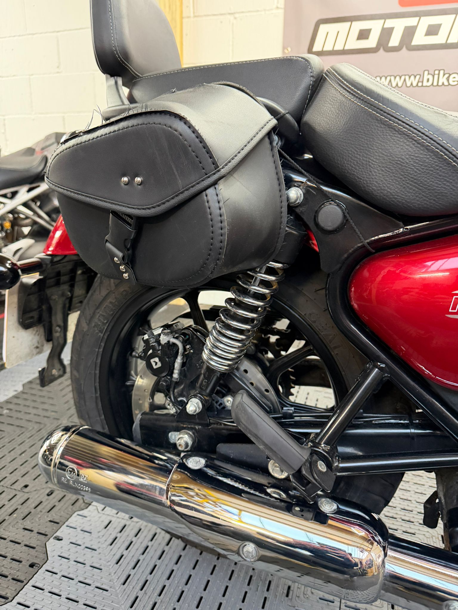 ROYAL ENFIELD METEOR 350 - Image 20