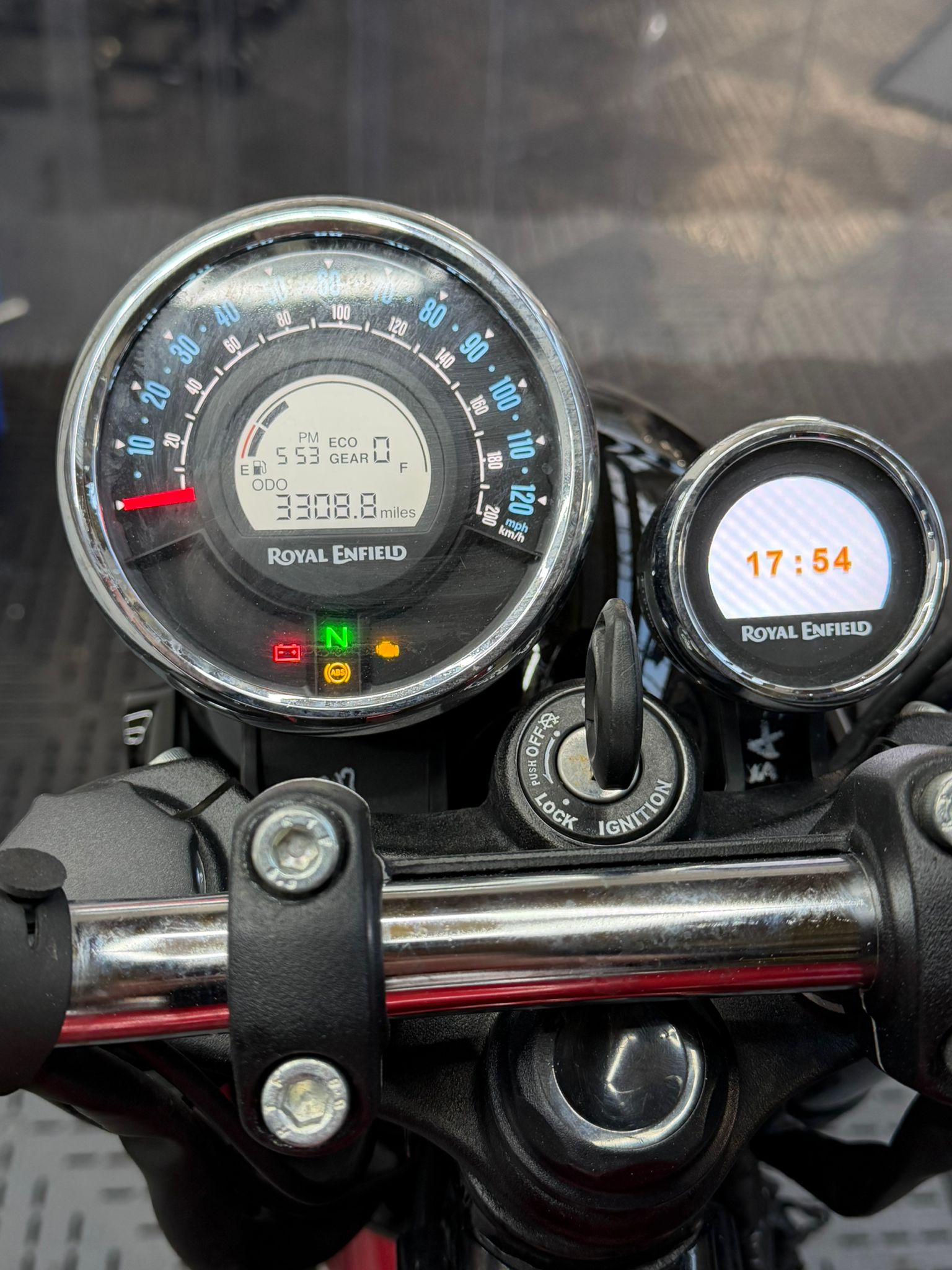 ROYAL ENFIELD METEOR 350 - Image 21