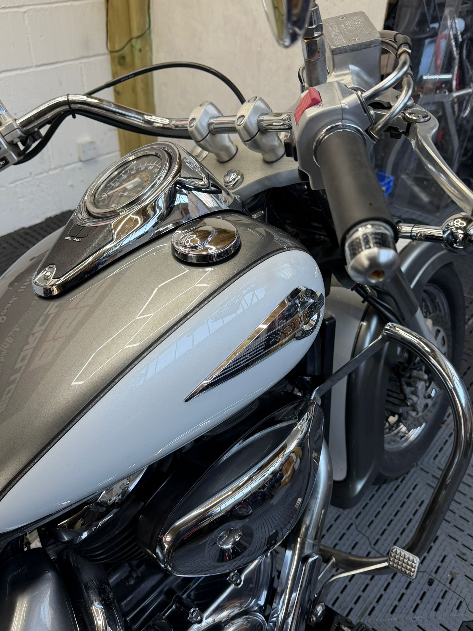 SUZUKI INTRUDER 800 VOLUSIA - Image 18