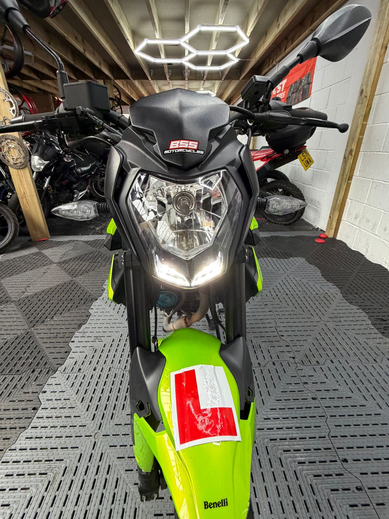 BENELLI BN 125 - Image 3
