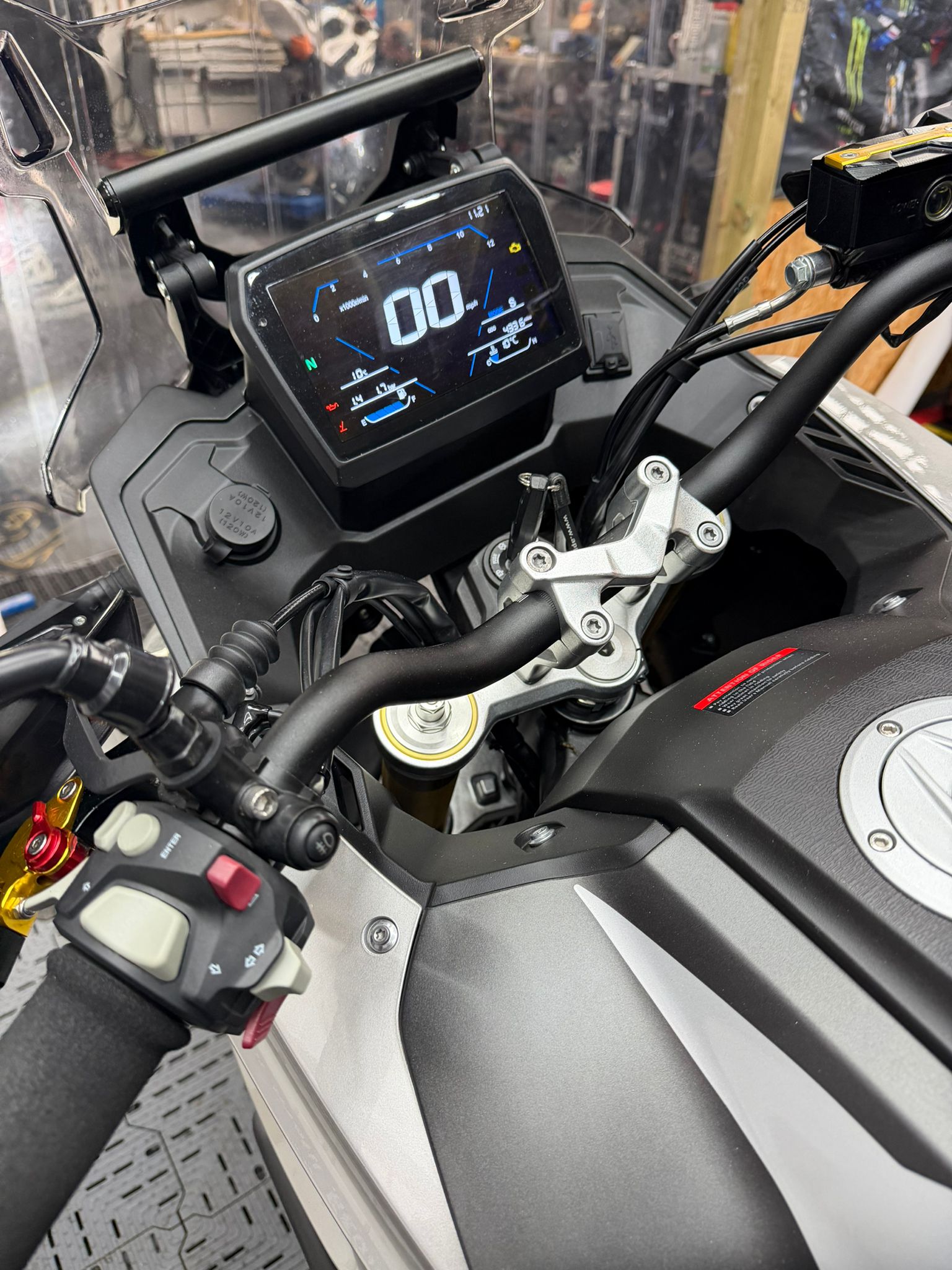 VOGE DS525X - Image 18