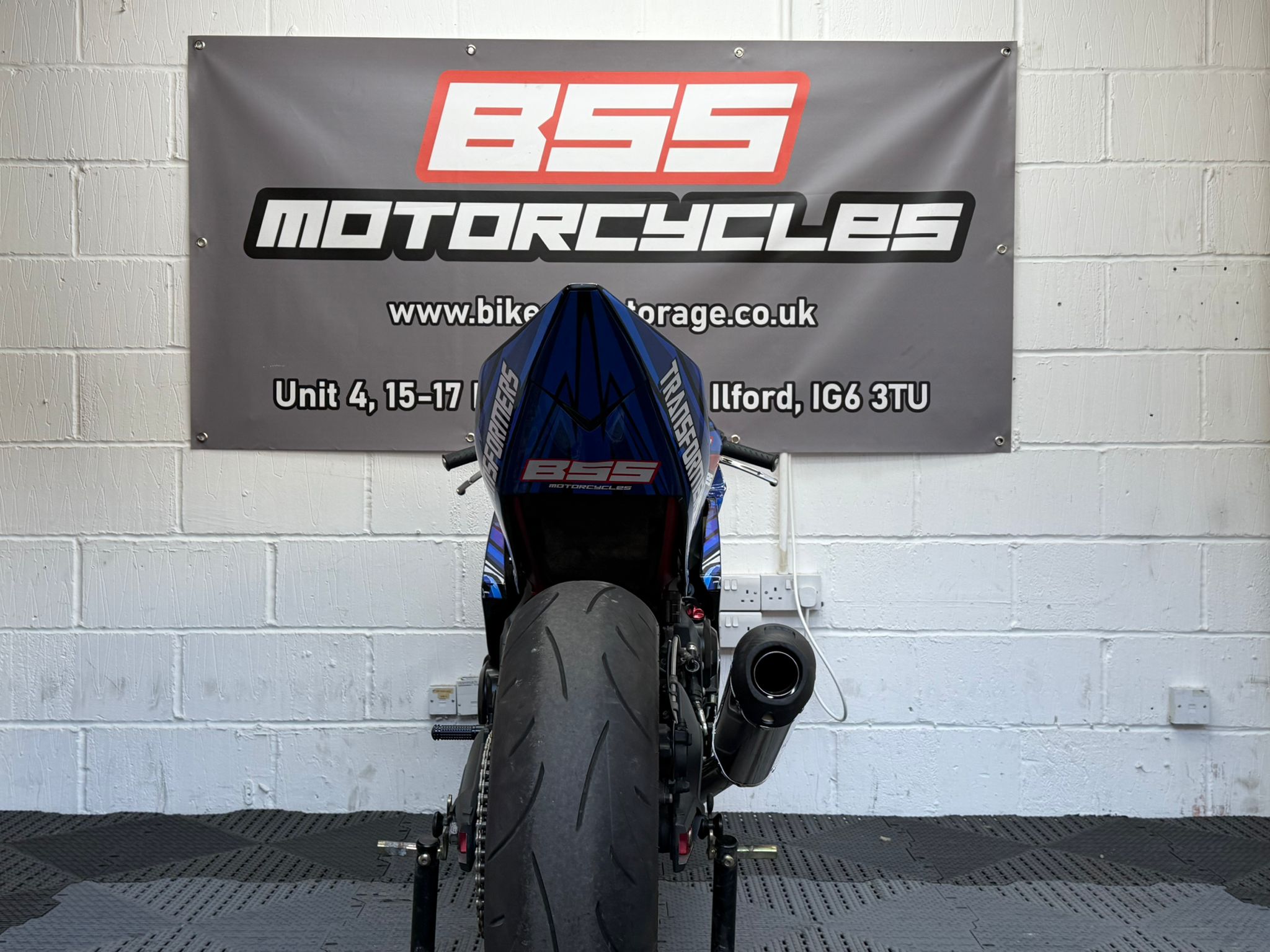 TRIUMPH street triple 675r (Track Conversion) - Image 12