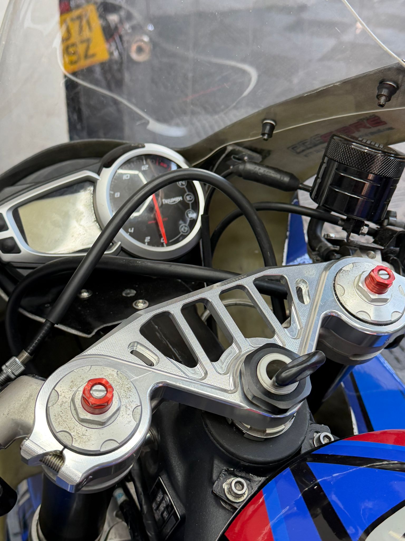 TRIUMPH street triple 675r (Track Conversion) - Image 5