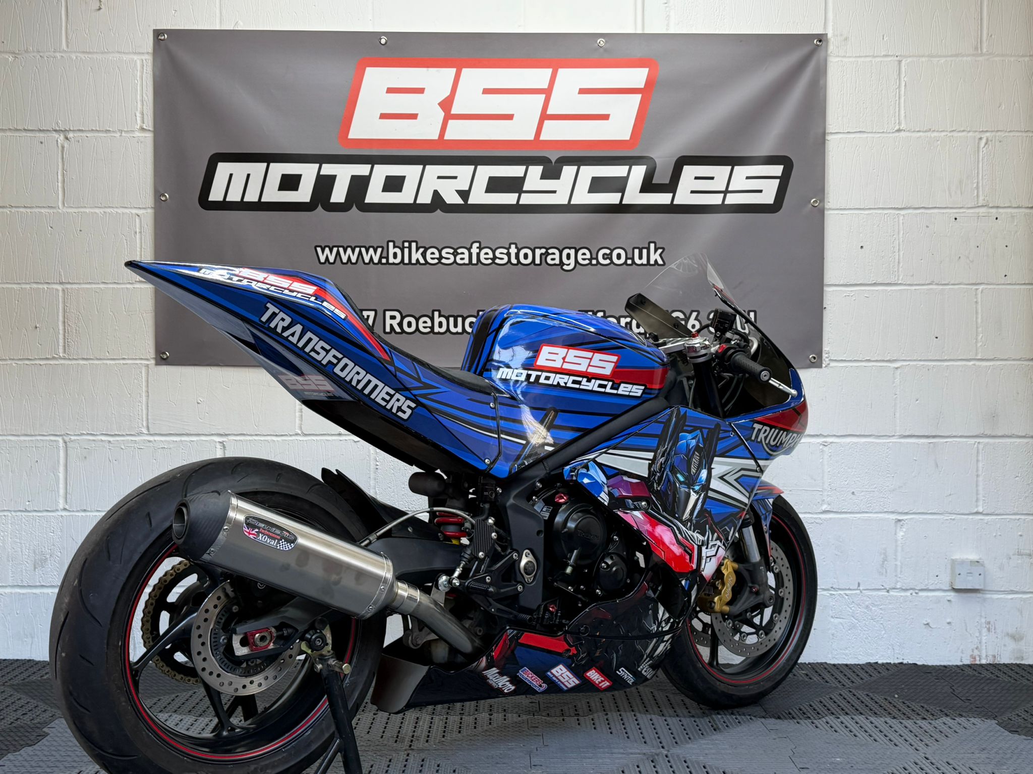 TRIUMPH street triple 675r (Track Conversion) - Image 11