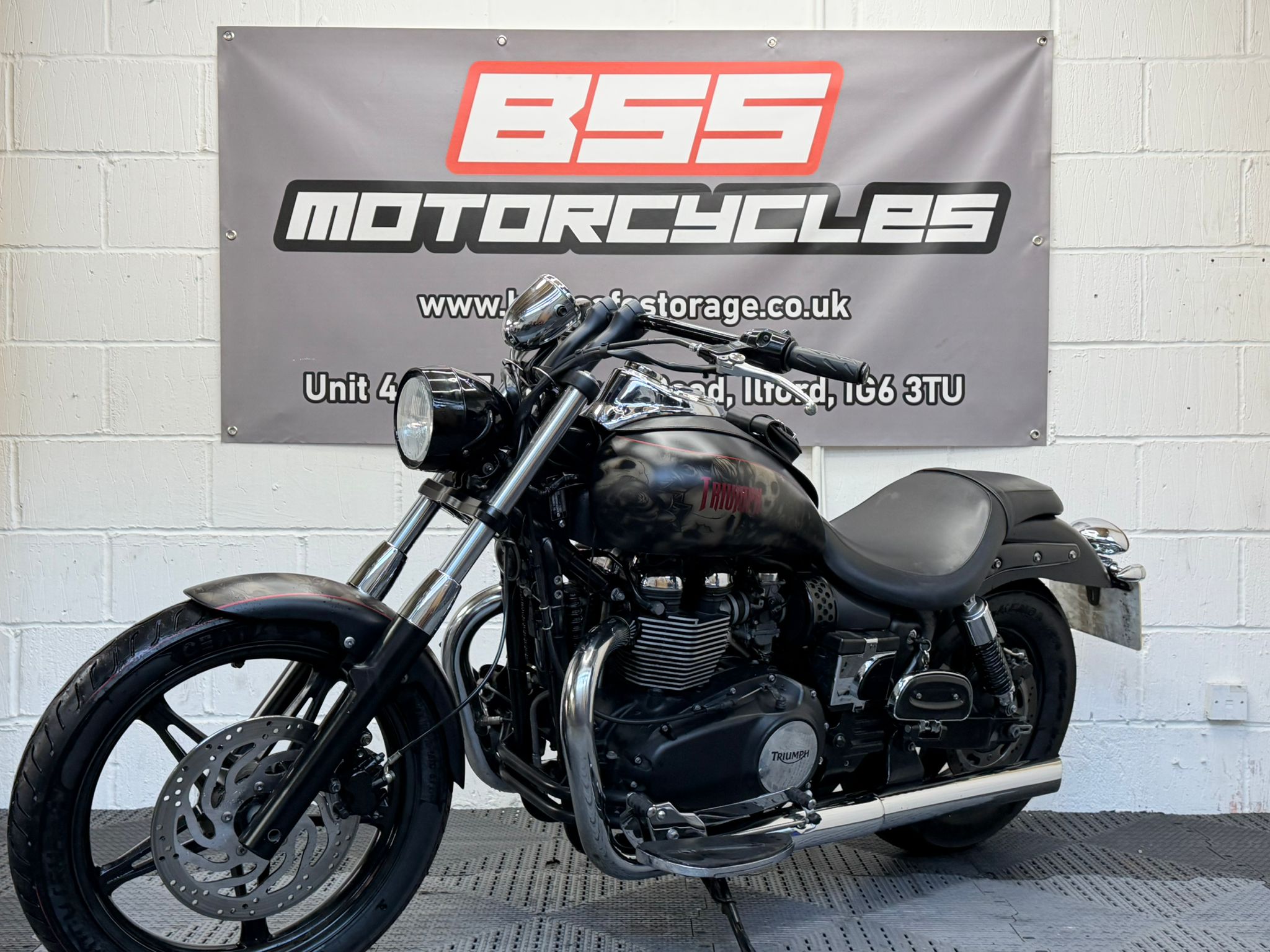 TRIUMPH SPEEDMASTER 865 - Image 4