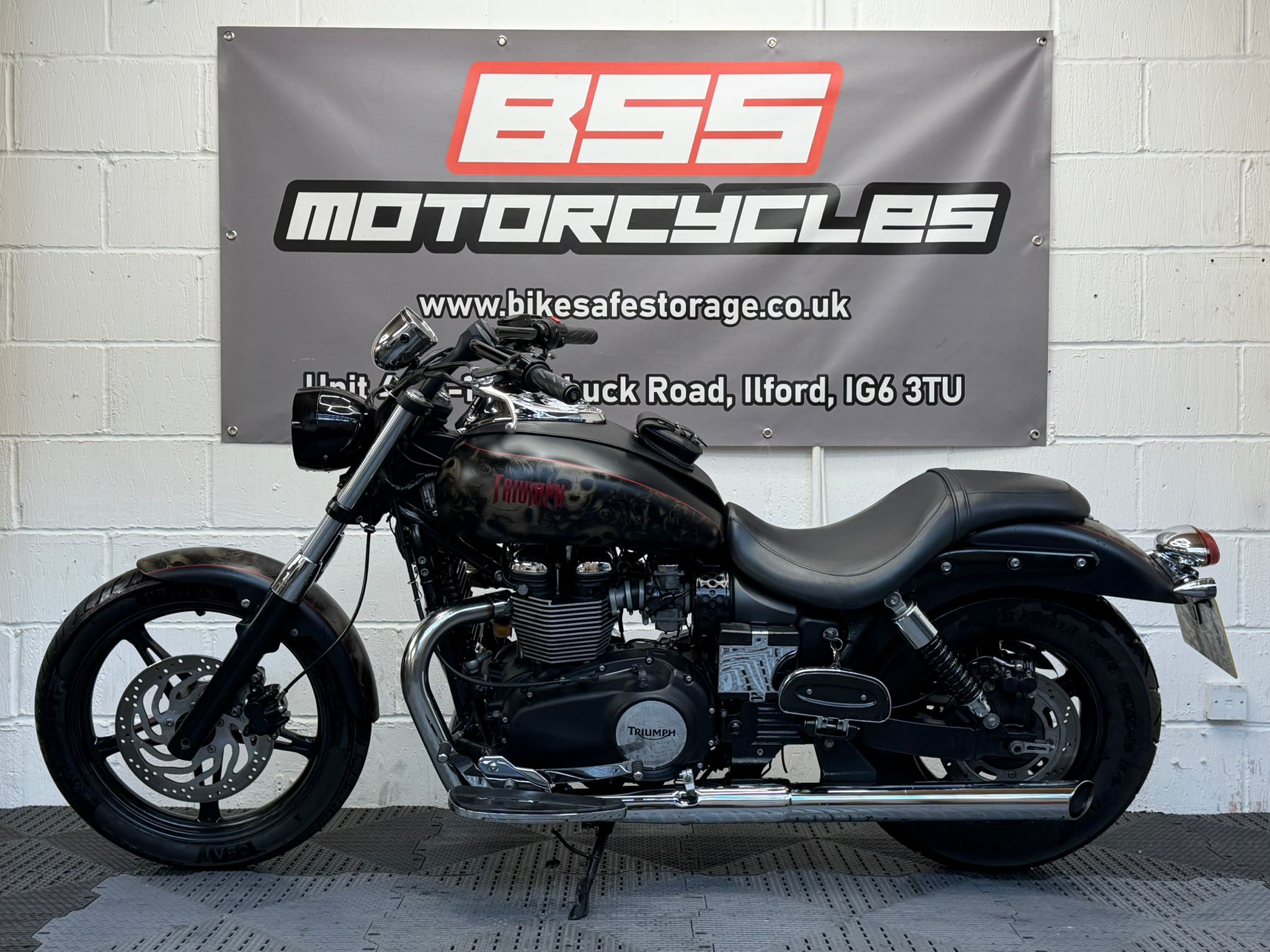 TRIUMPH SPEEDMASTER 865 - Image 5