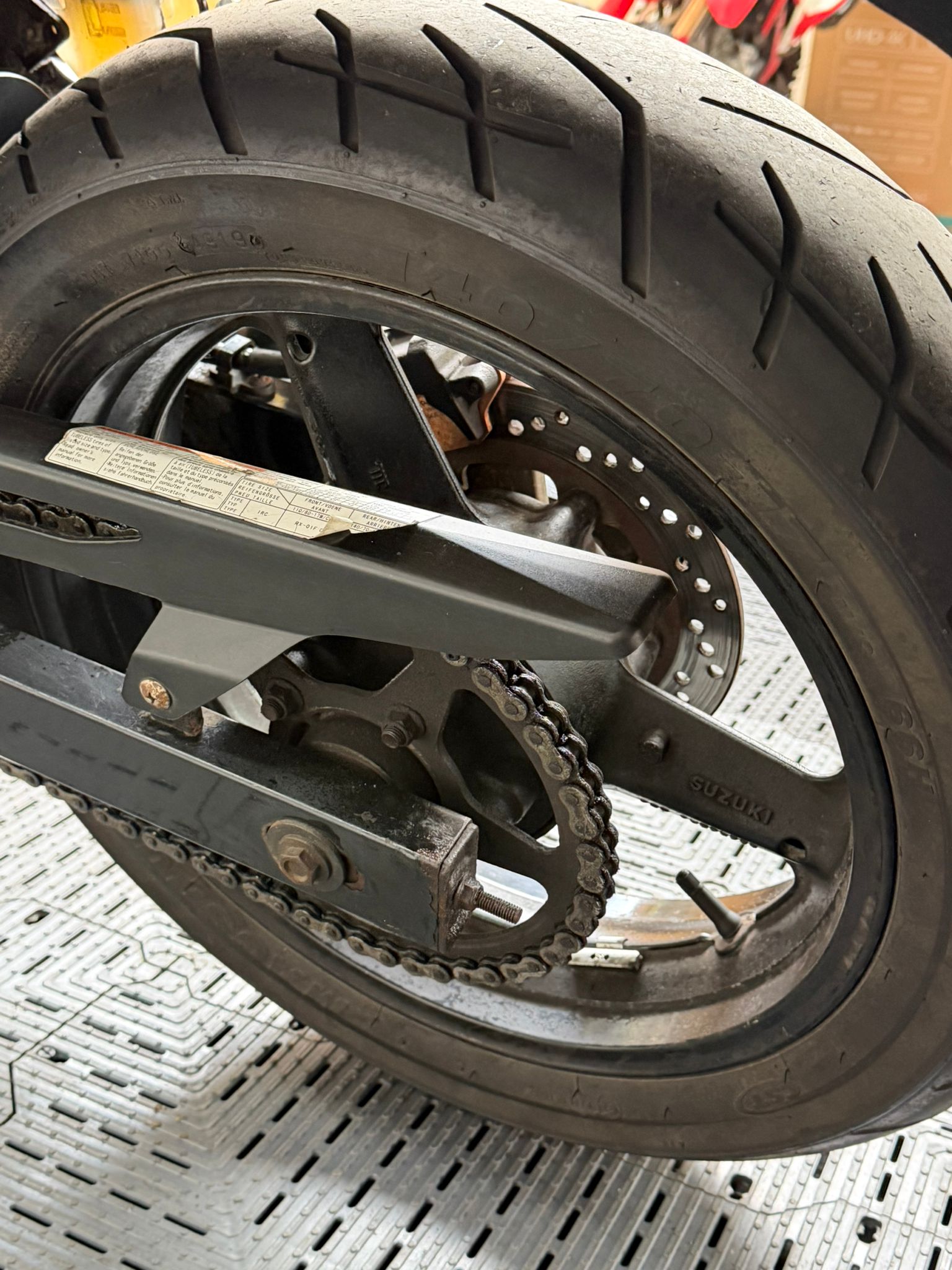 SUZUKI Inazuma 250 - Image 2