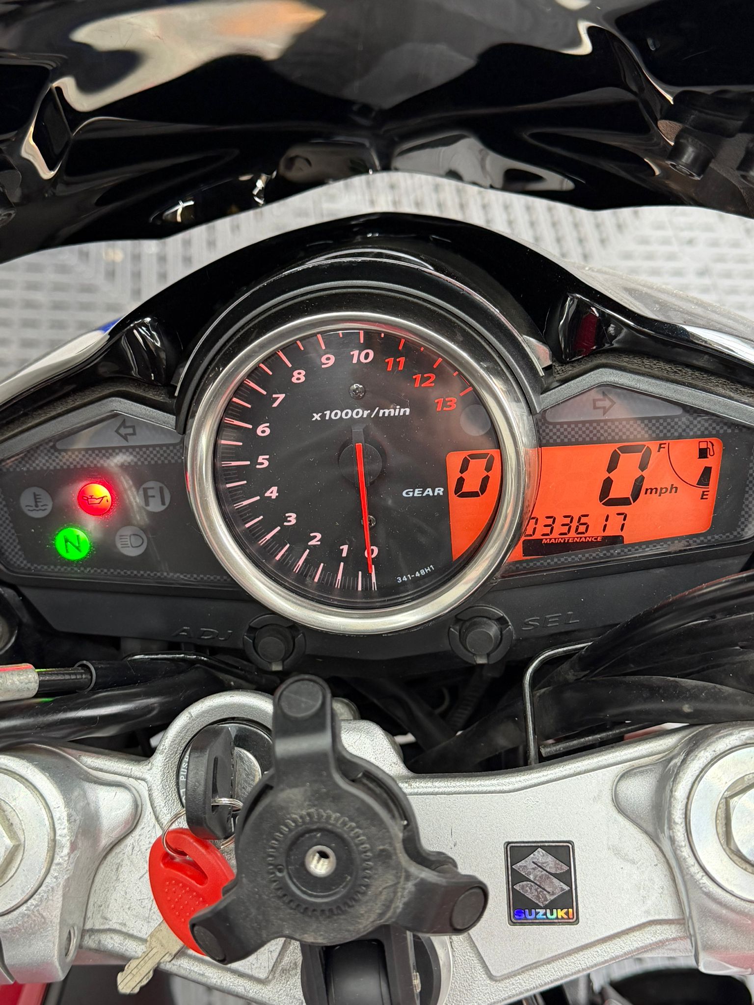 SUZUKI Inazuma 250 - Image 15