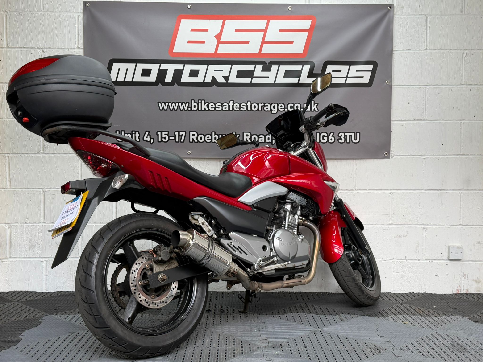 SUZUKI Inazuma 250 - Image 8