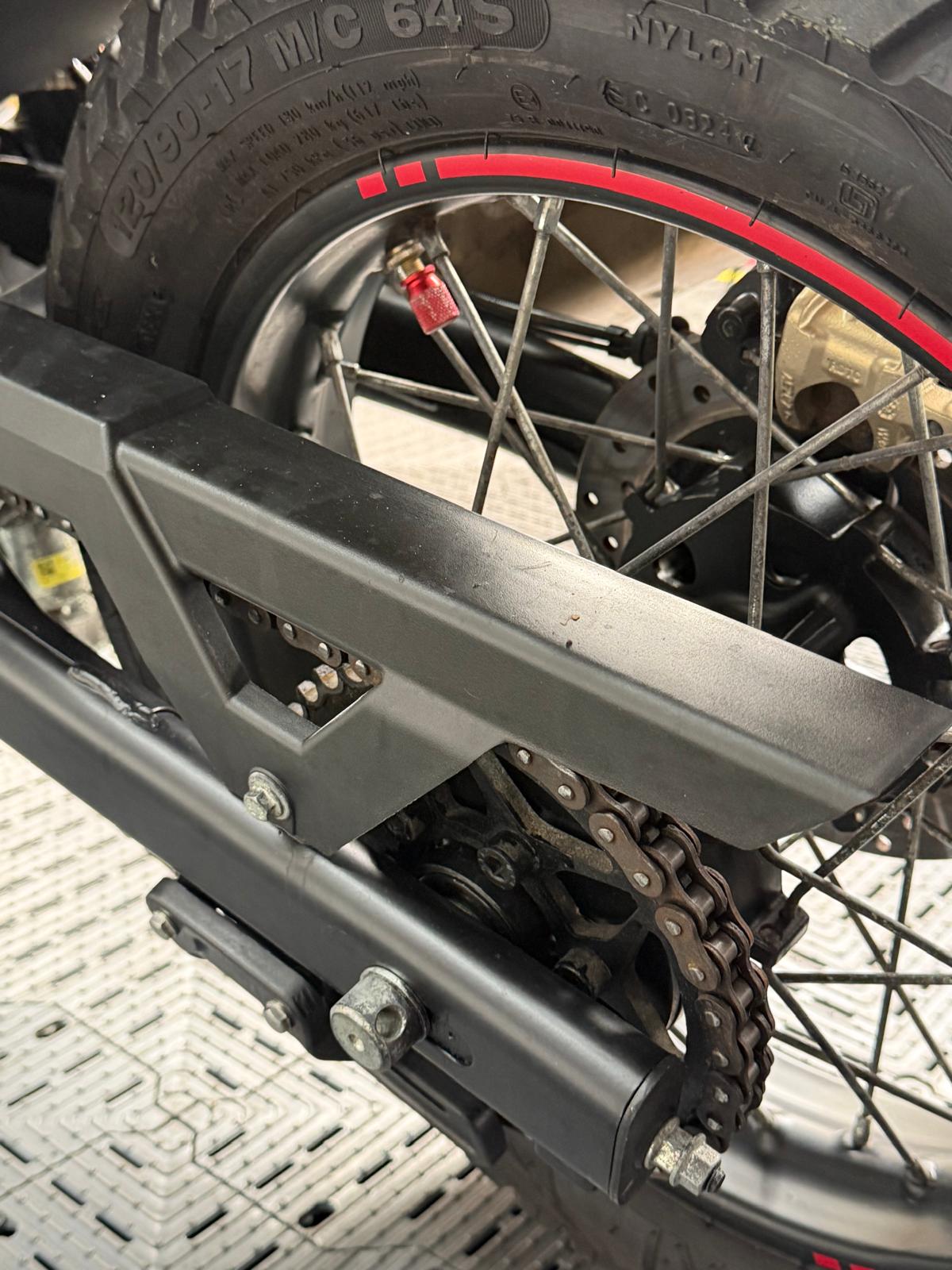 ROYAL ENFIELD SCRAM 411 - Image 4