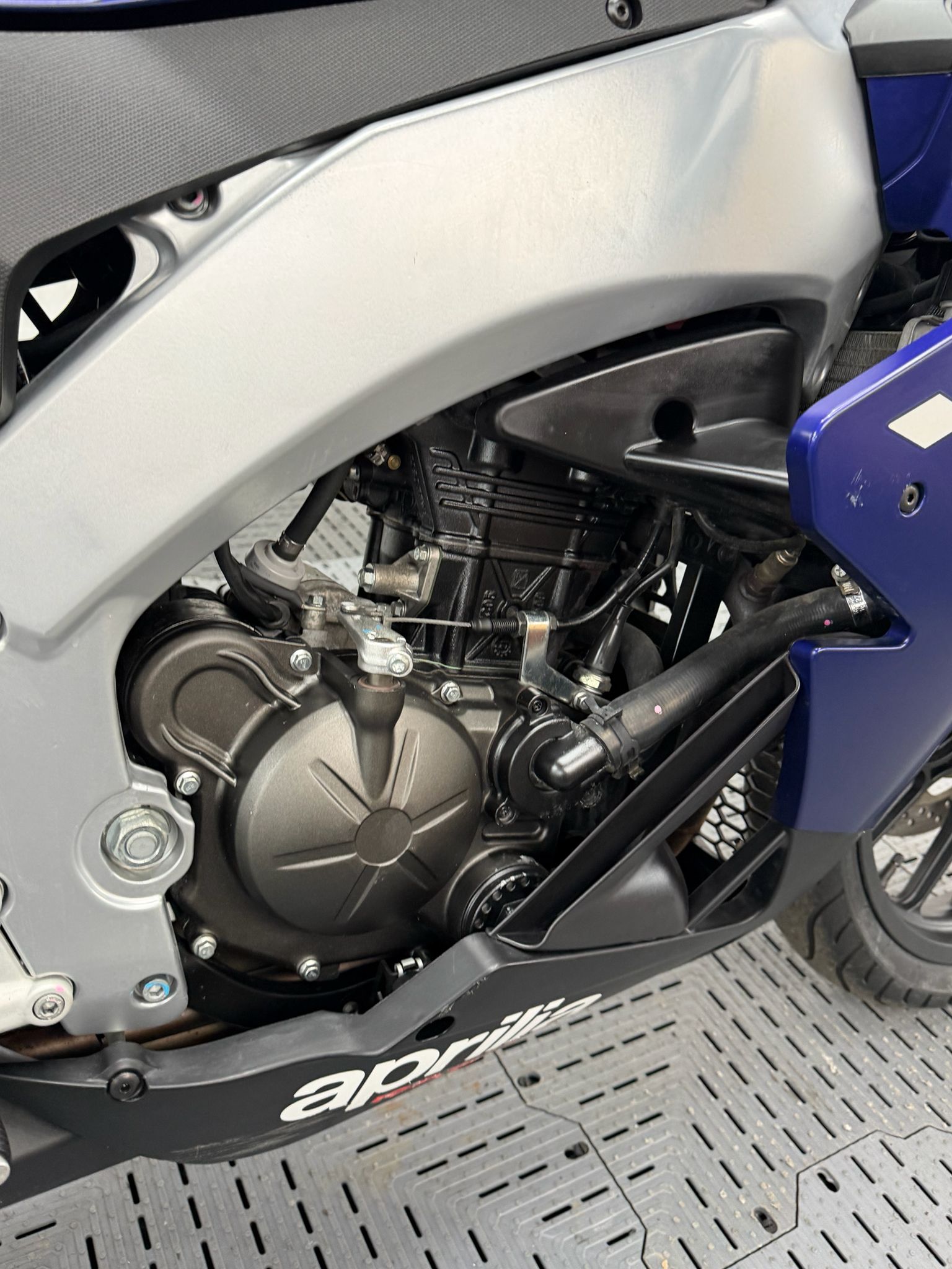 APRILIA RS 125 - Image 12