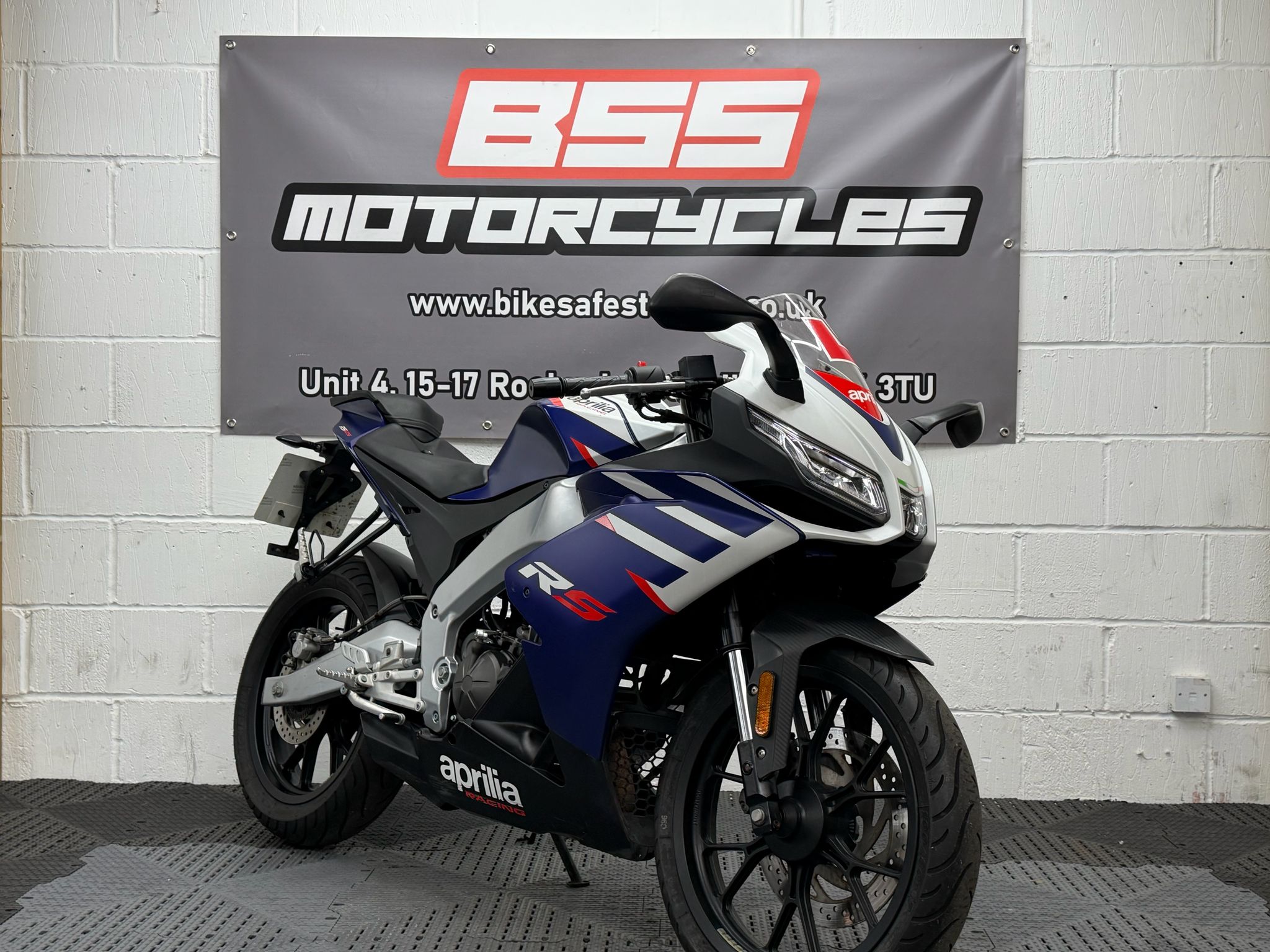 APRILIA RS 125 - Image 16