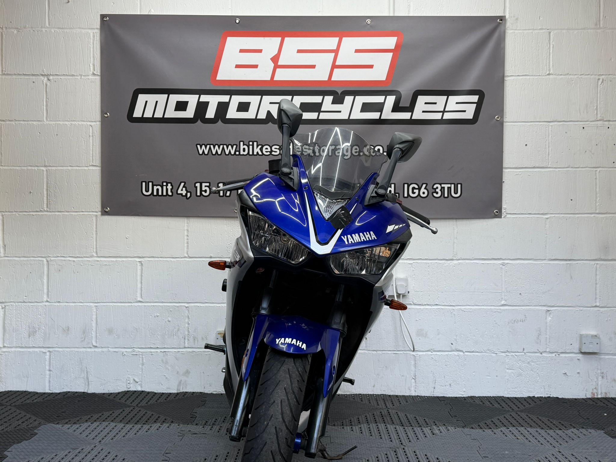 YAMAHA R3 ABS - Image 3