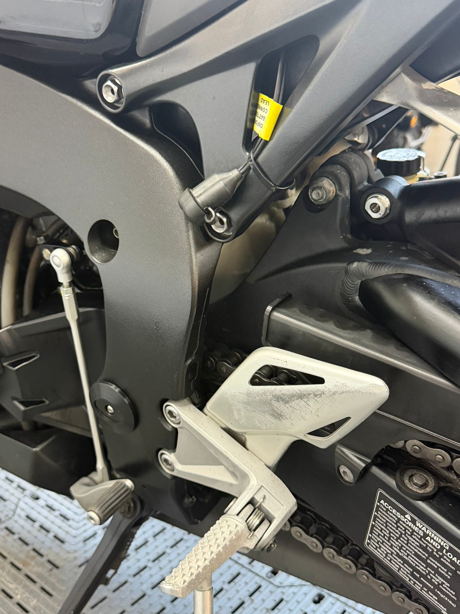 HONDA CBR1000RR FIREBLADE - Image 11