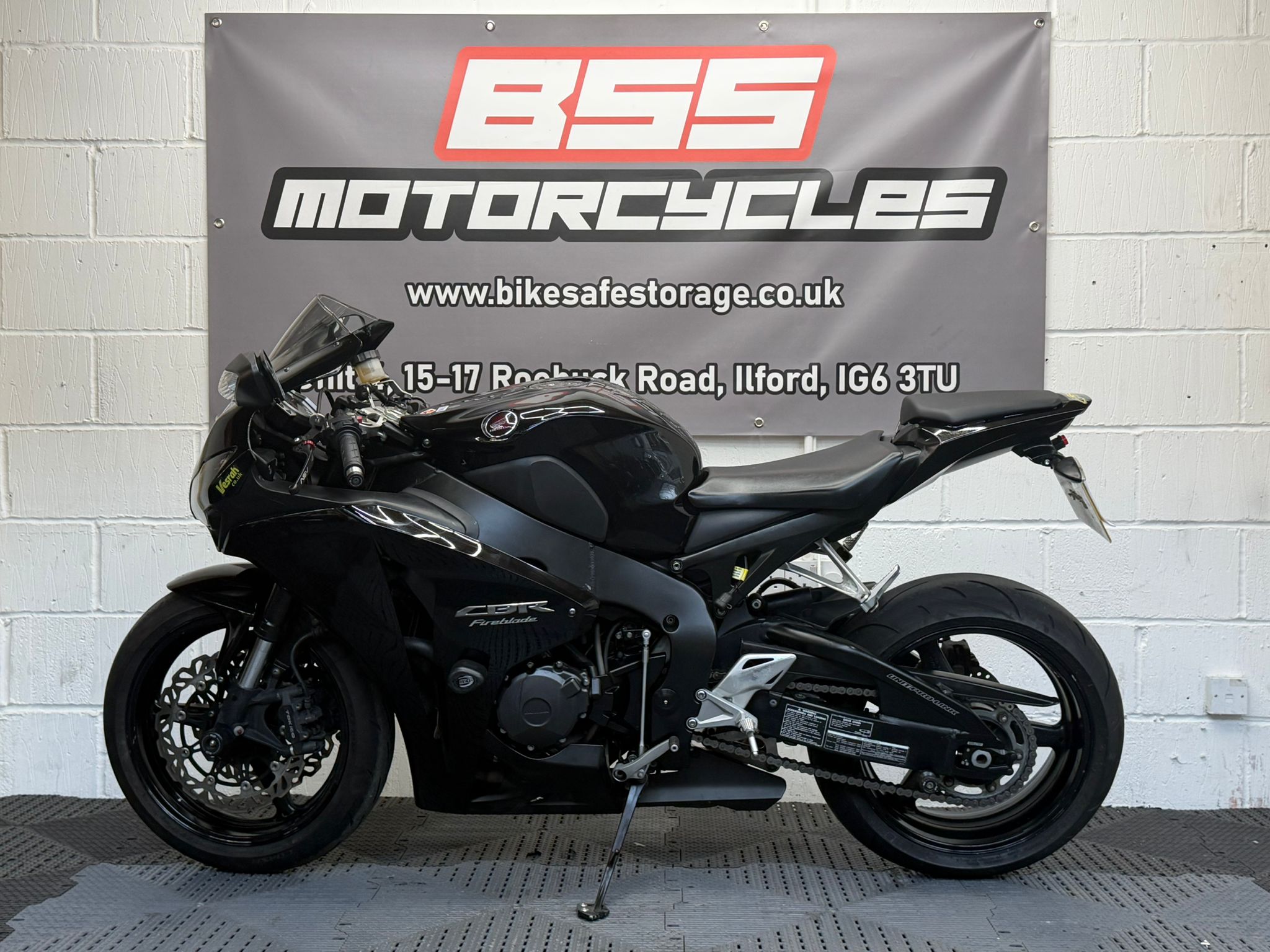 HONDA CBR1000RR FIREBLADE - Image 5