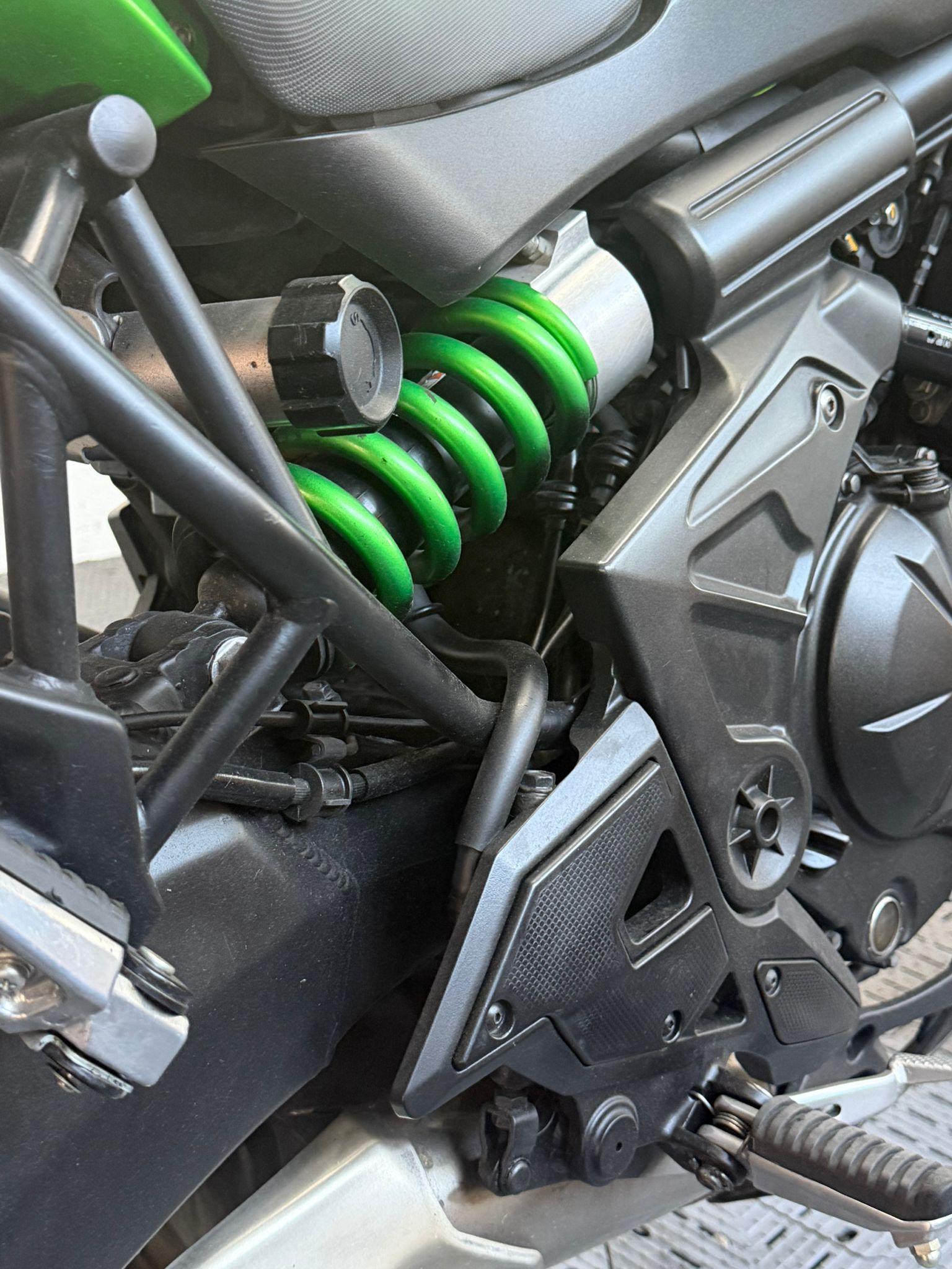 KAWASAKI VERSYS 650 - Image 9
