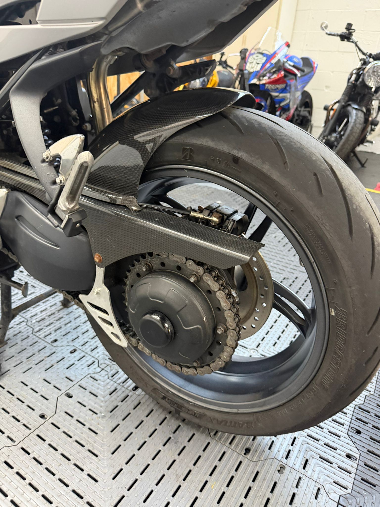 TRIUMPH SPRINT ST 1050 - Image 13
