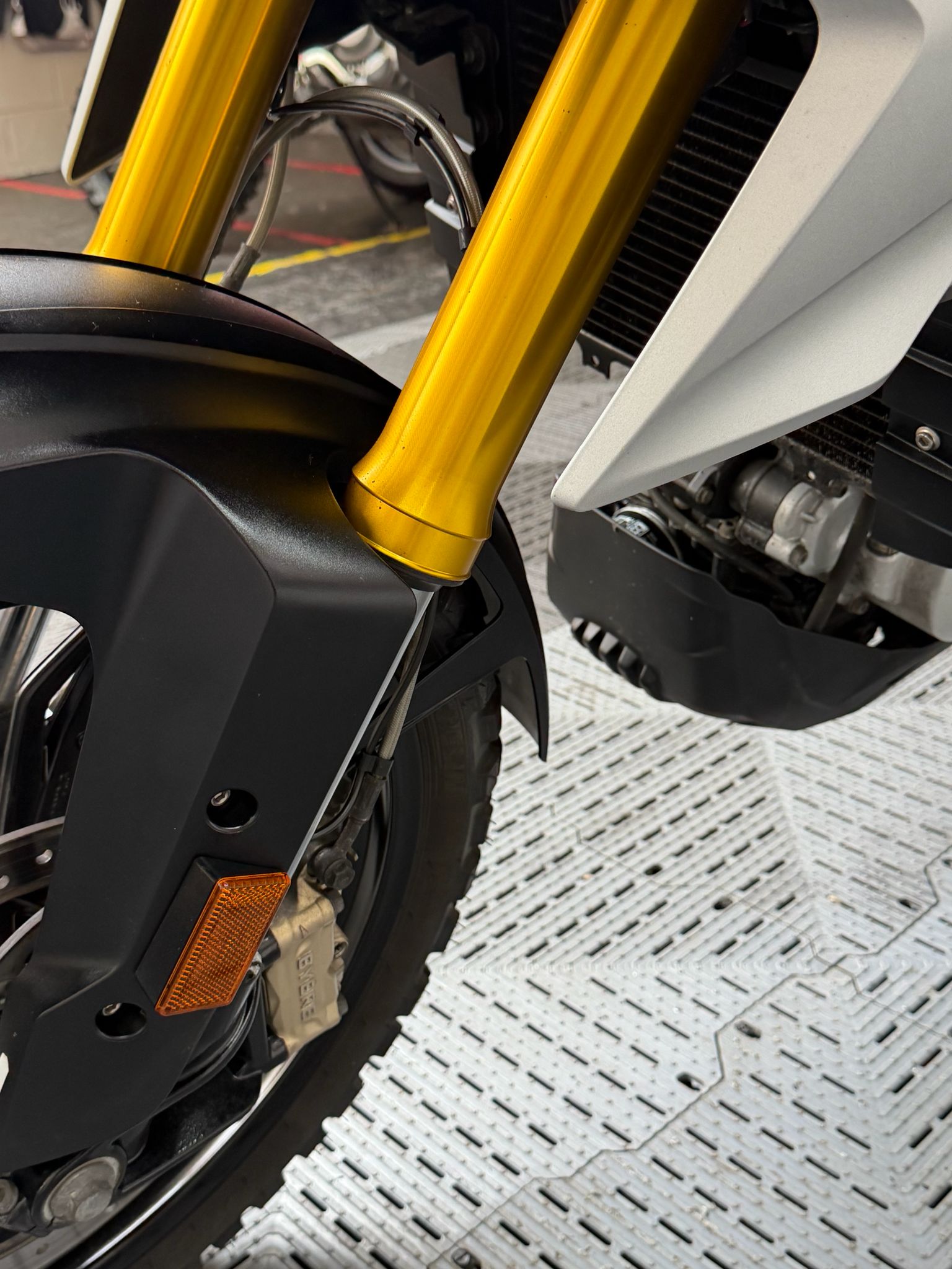 BMW 310 GS - Image 12