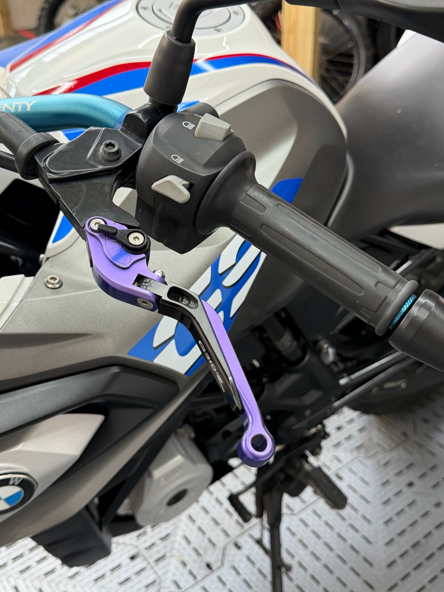 BMW 310 GS - Image 13