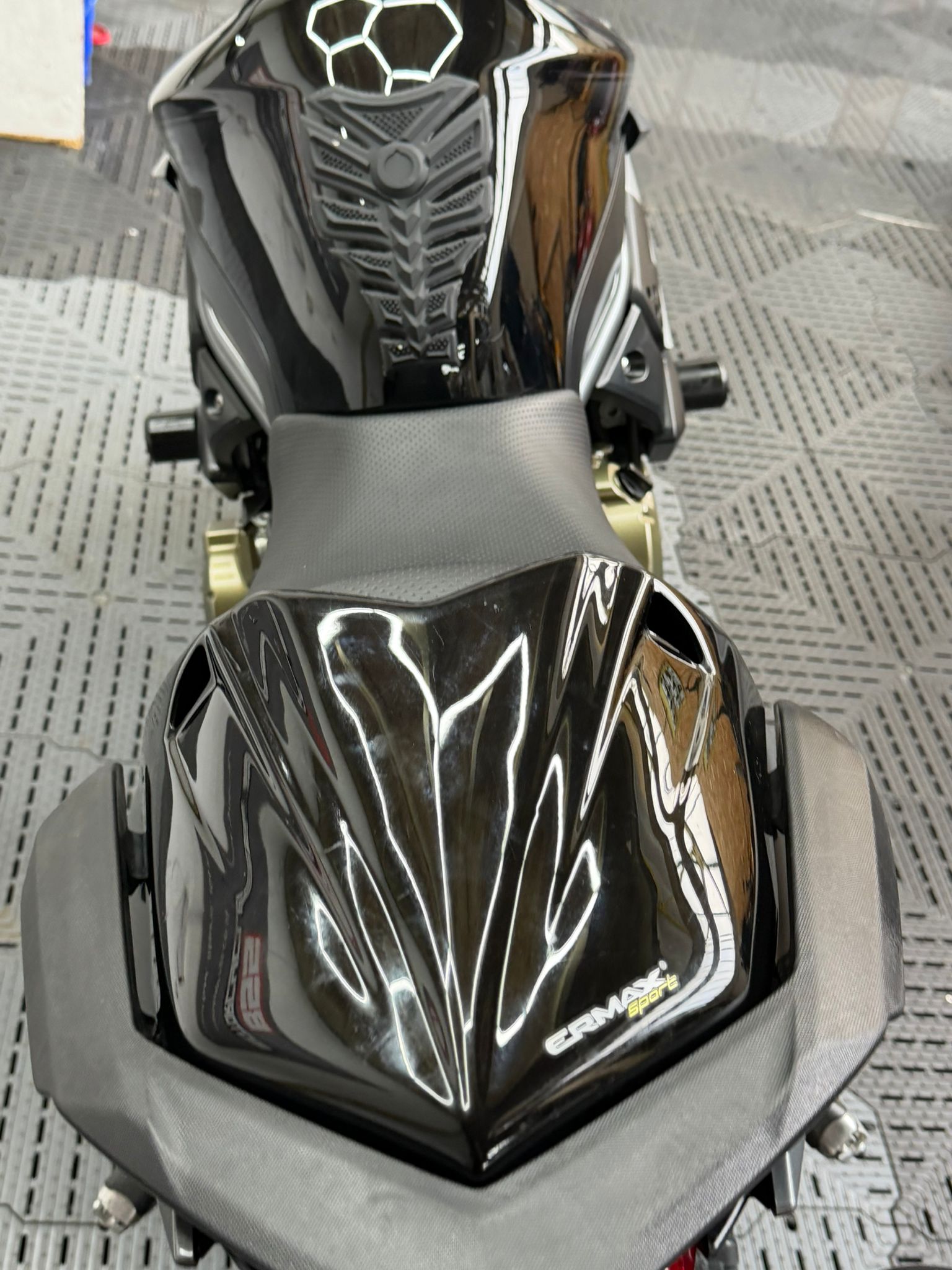 YAMAHA XJ600 - Image 2