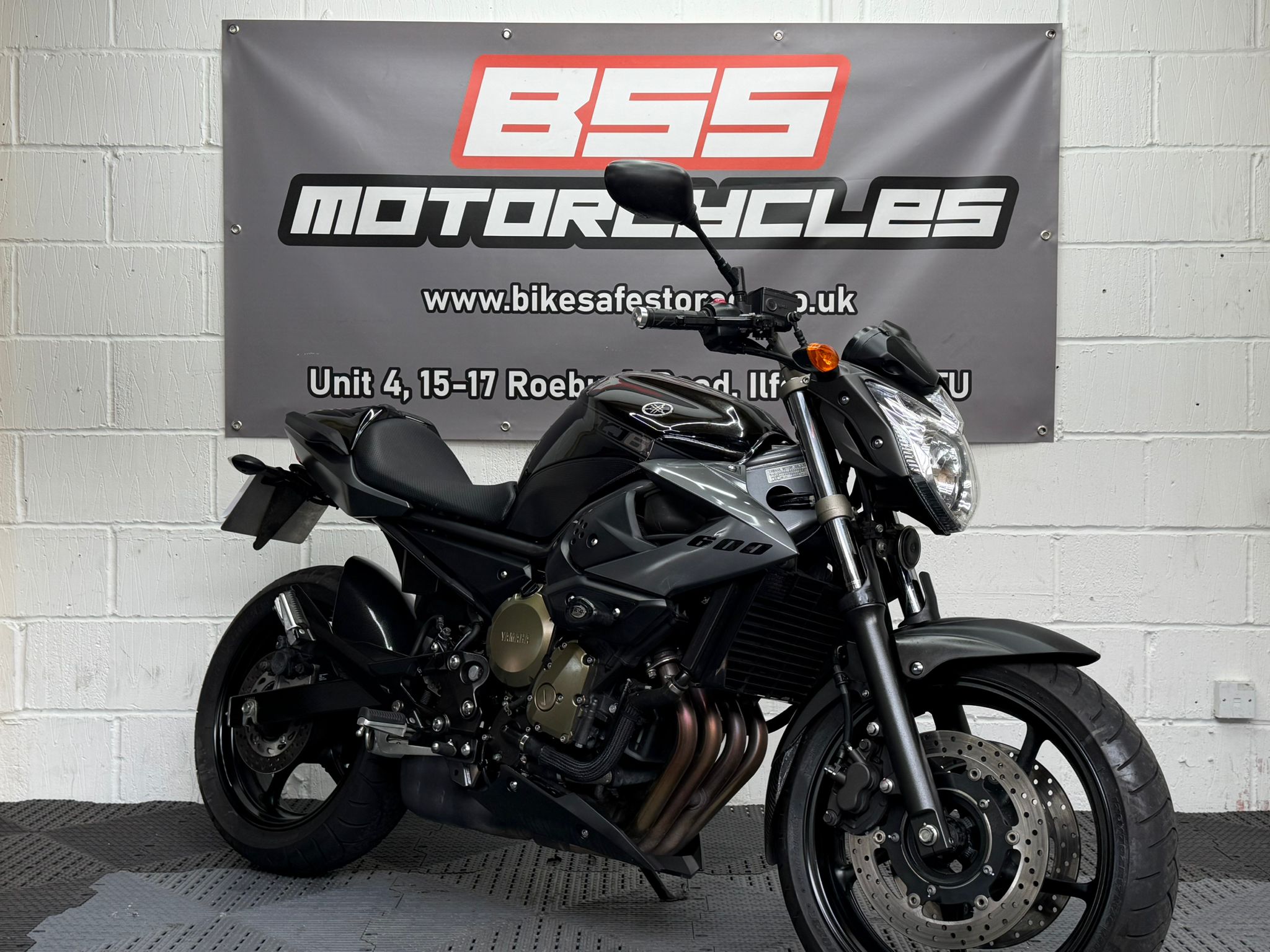 YAMAHA XJ600 - Image 19
