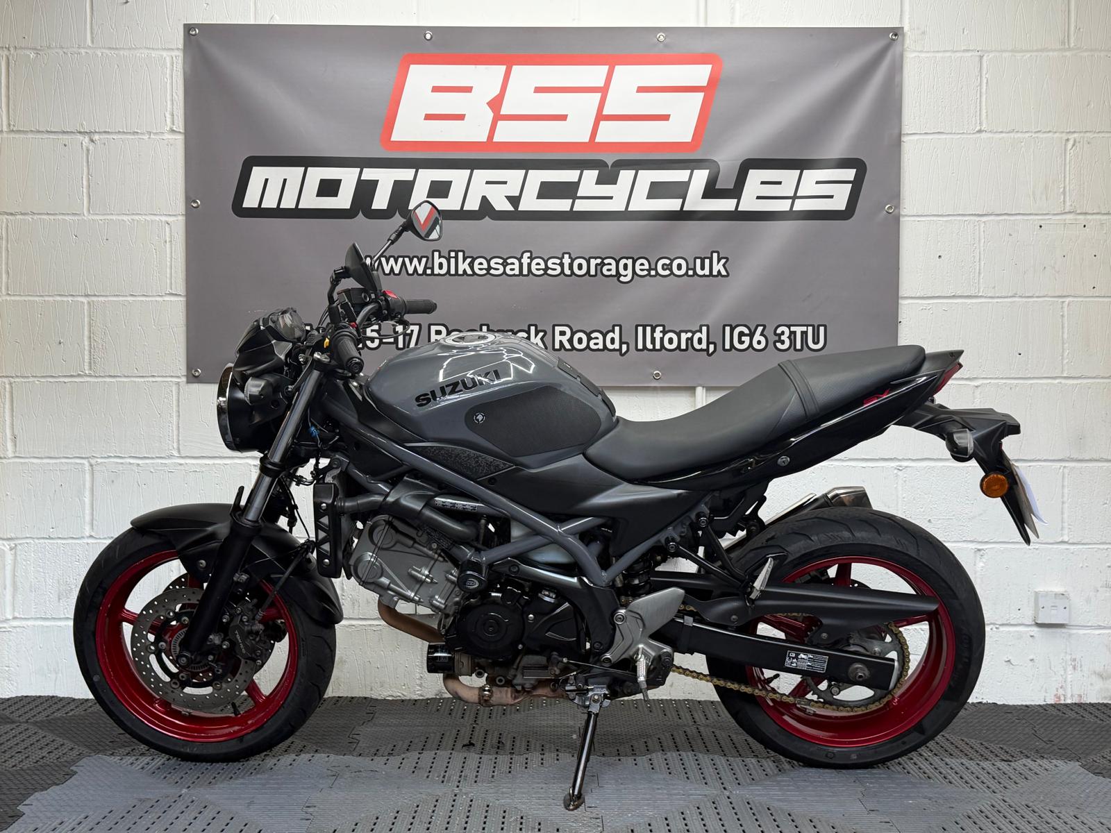 SUZUKI SV650 AM3 - Image 4