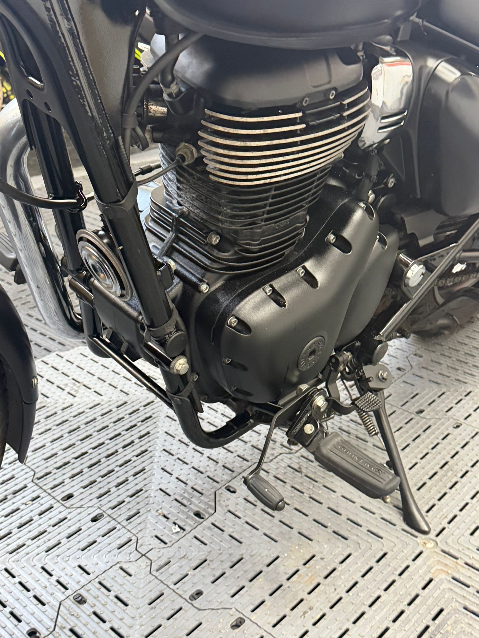 ROYAL ENFIELD METEOR 350 - Image 7