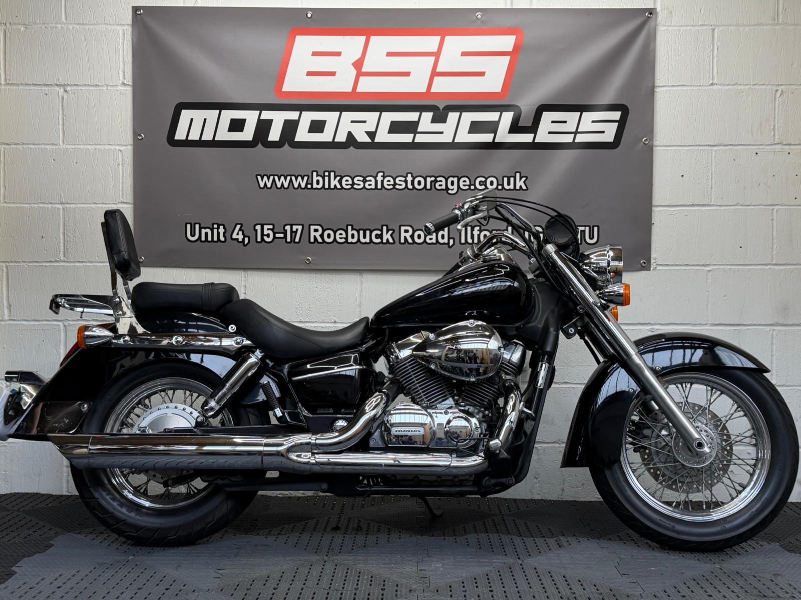 HONDA SHADOW VT750