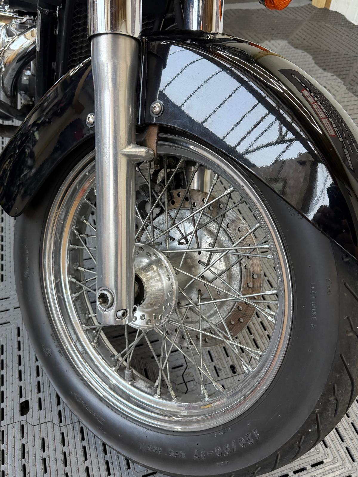 HONDA SHADOW VT750 - Image 14