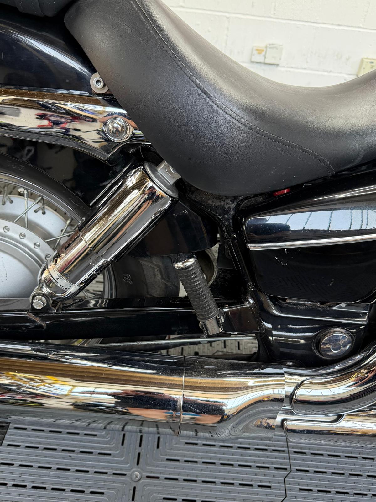 HONDA SHADOW VT750 - Image 18