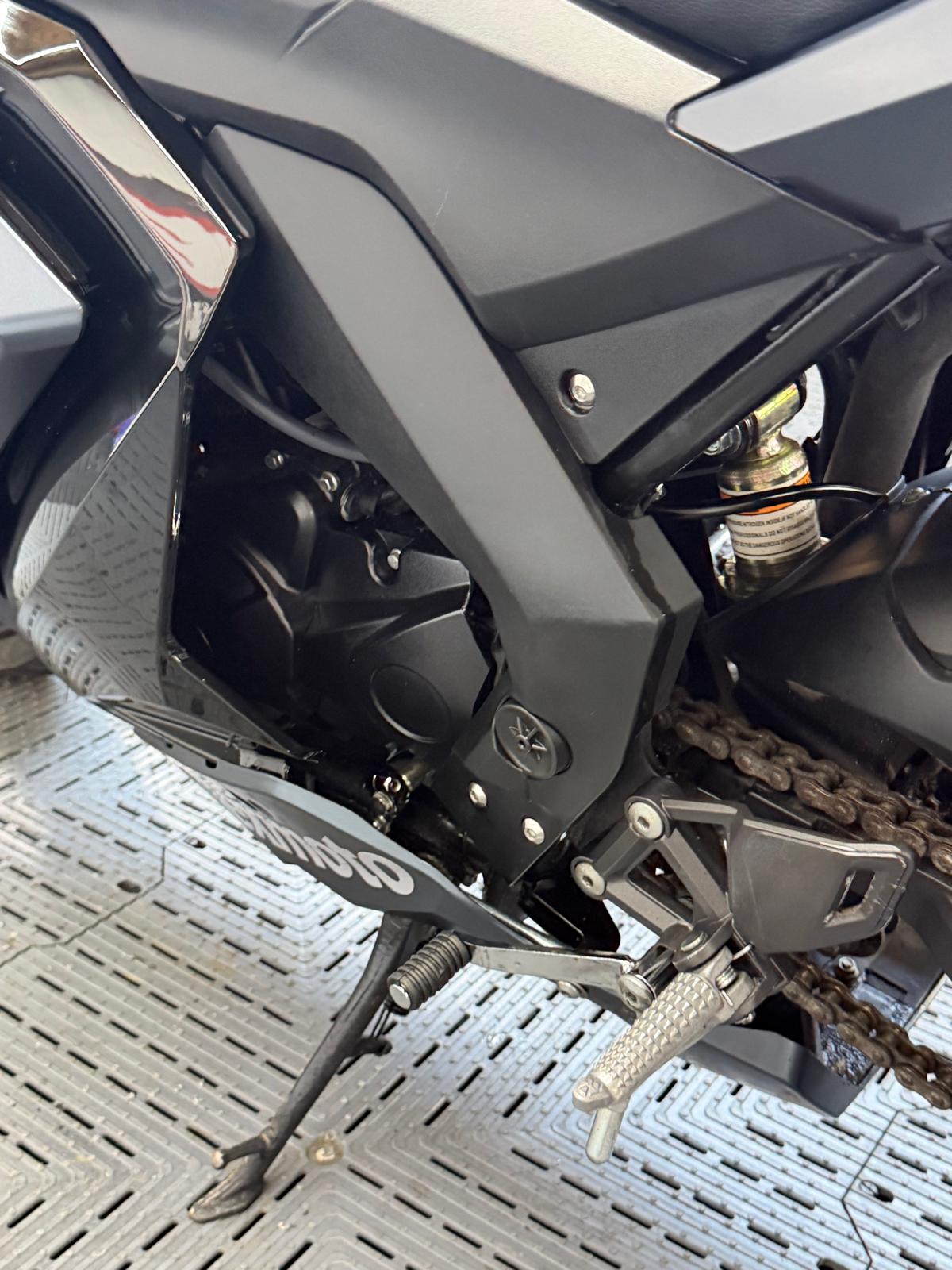 LEXMOTO LXS 125 - Image 9