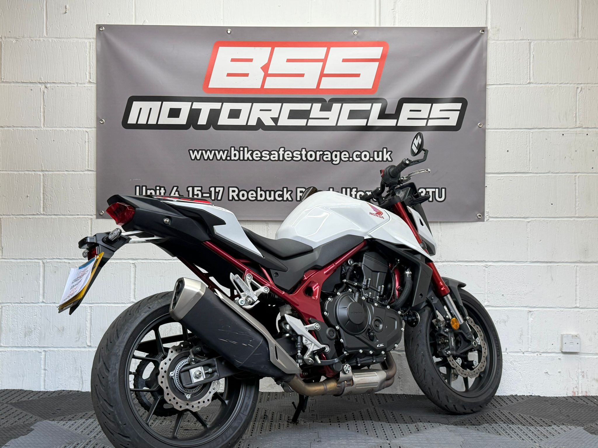 HONDA CB750 Hornet - Image 7