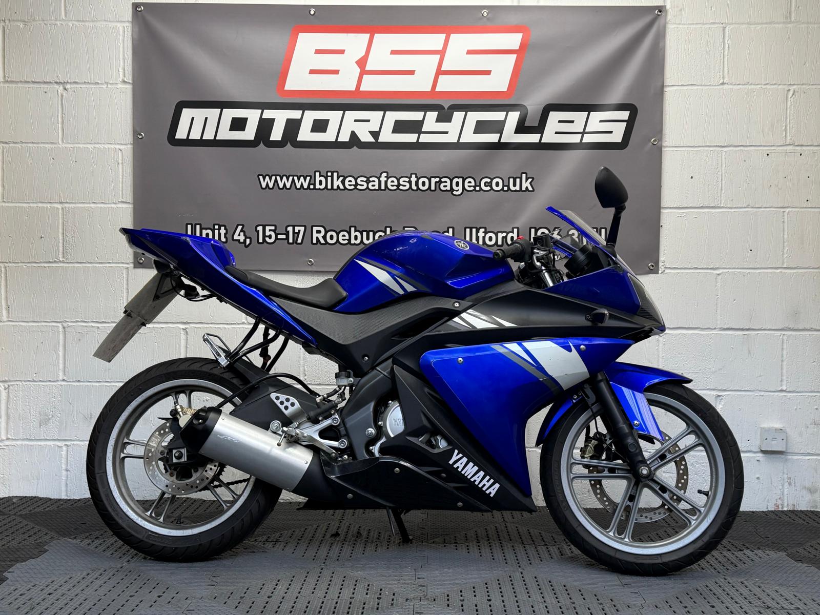 YAMAHA YZF R125