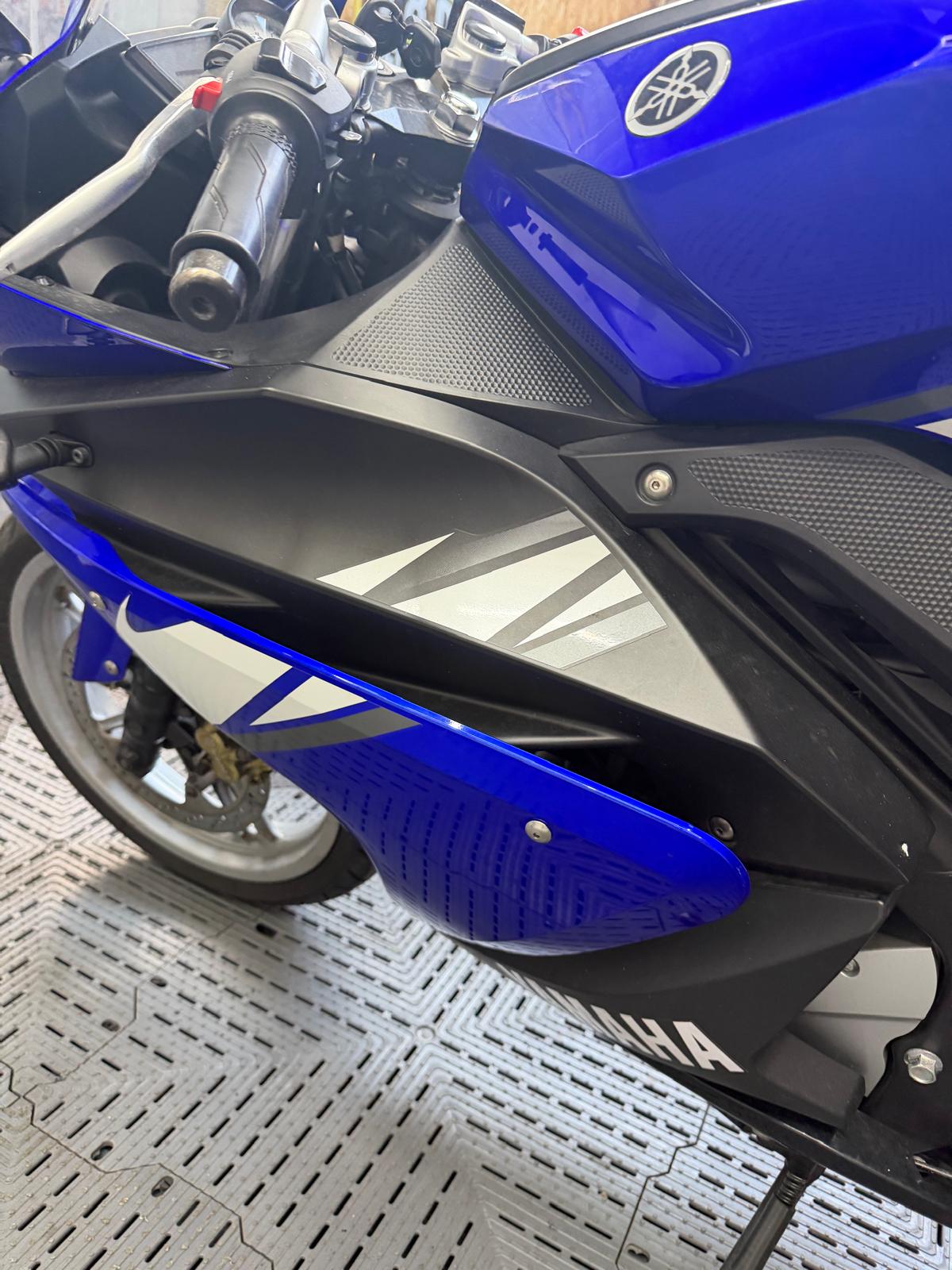 YAMAHA YZF R125 - Image 8
