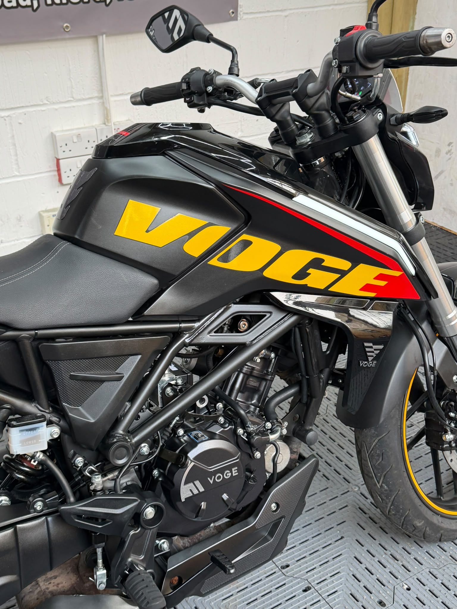 VOGE R125 - Image 17