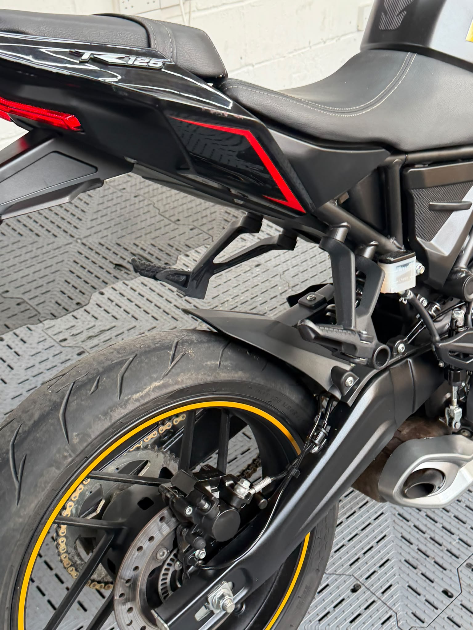 VOGE R125 - Image 18