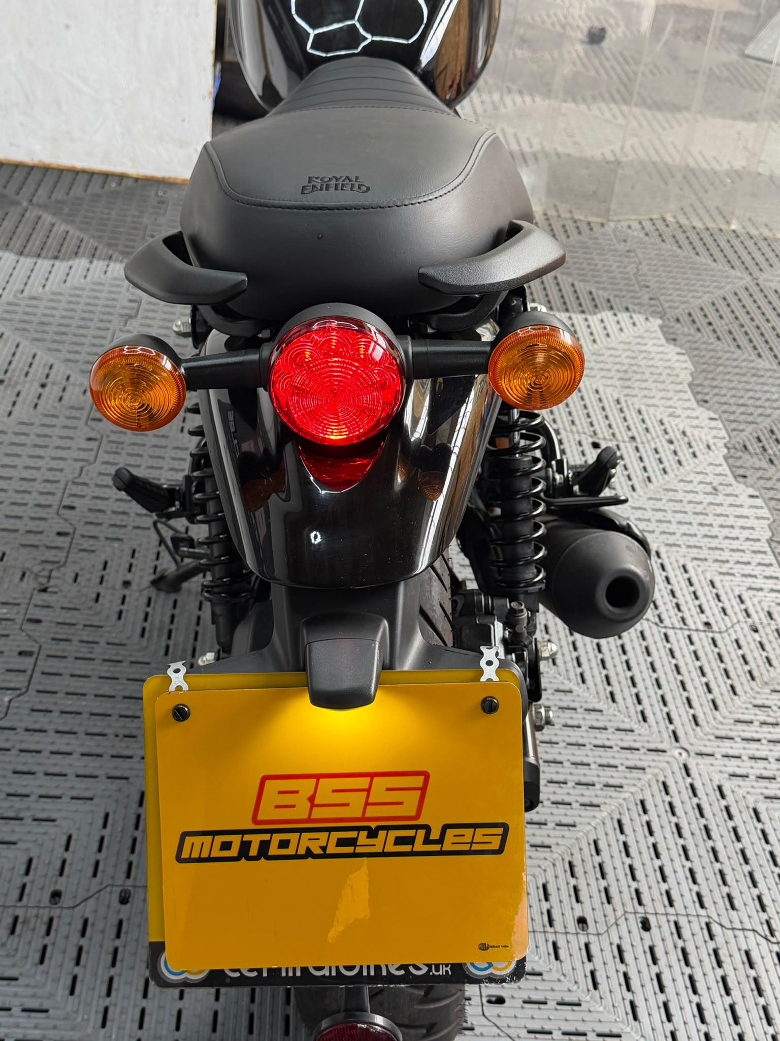ROYAL ENFIELD HUNTER 350 - Image 13