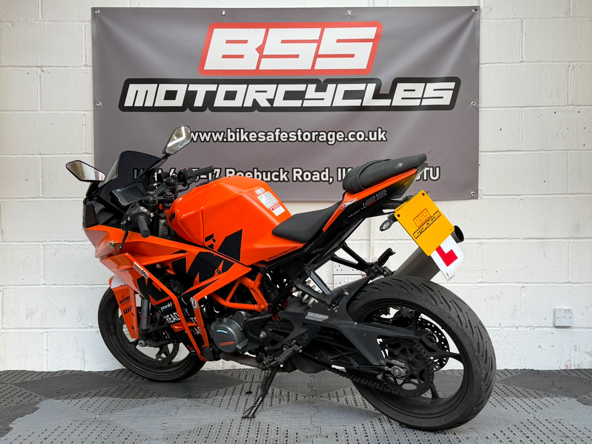 KTM RC 125 - Image 7