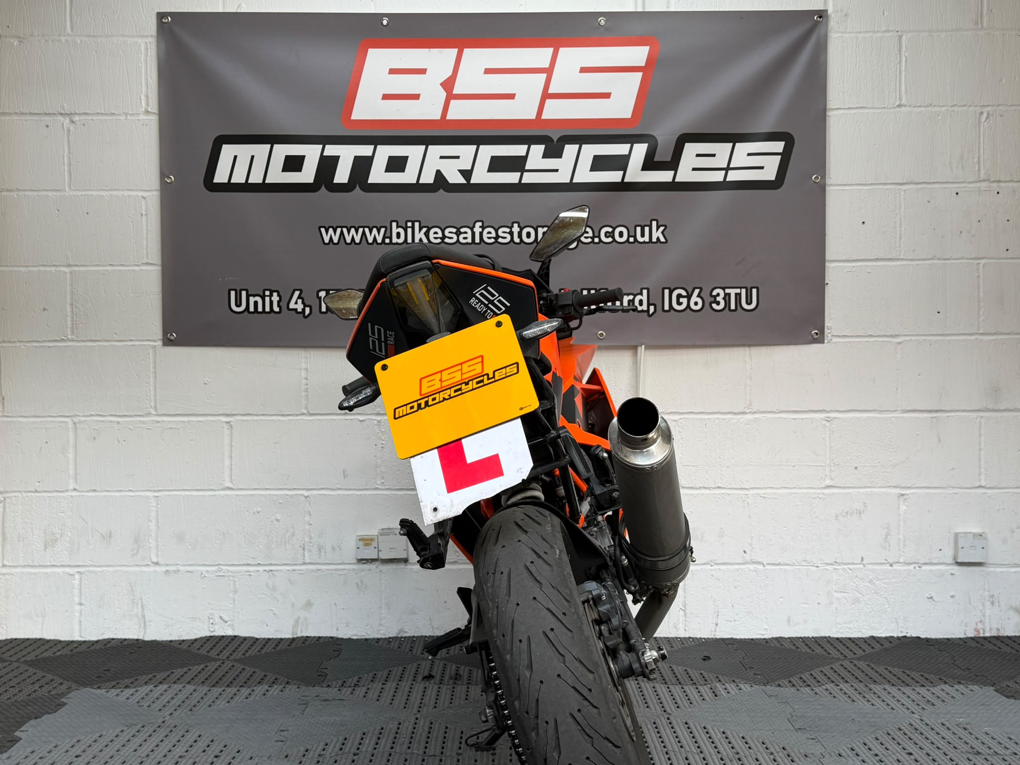 KTM RC 125 - Image 9