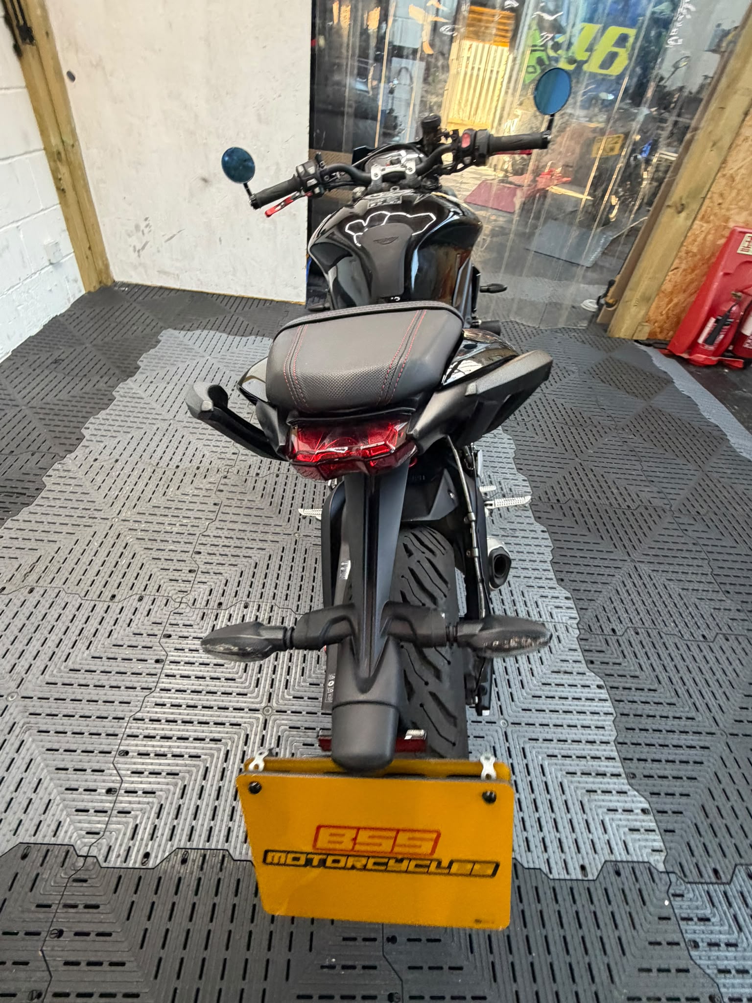 TRIUMPH STREET  TRIPLE 765R - Image 2